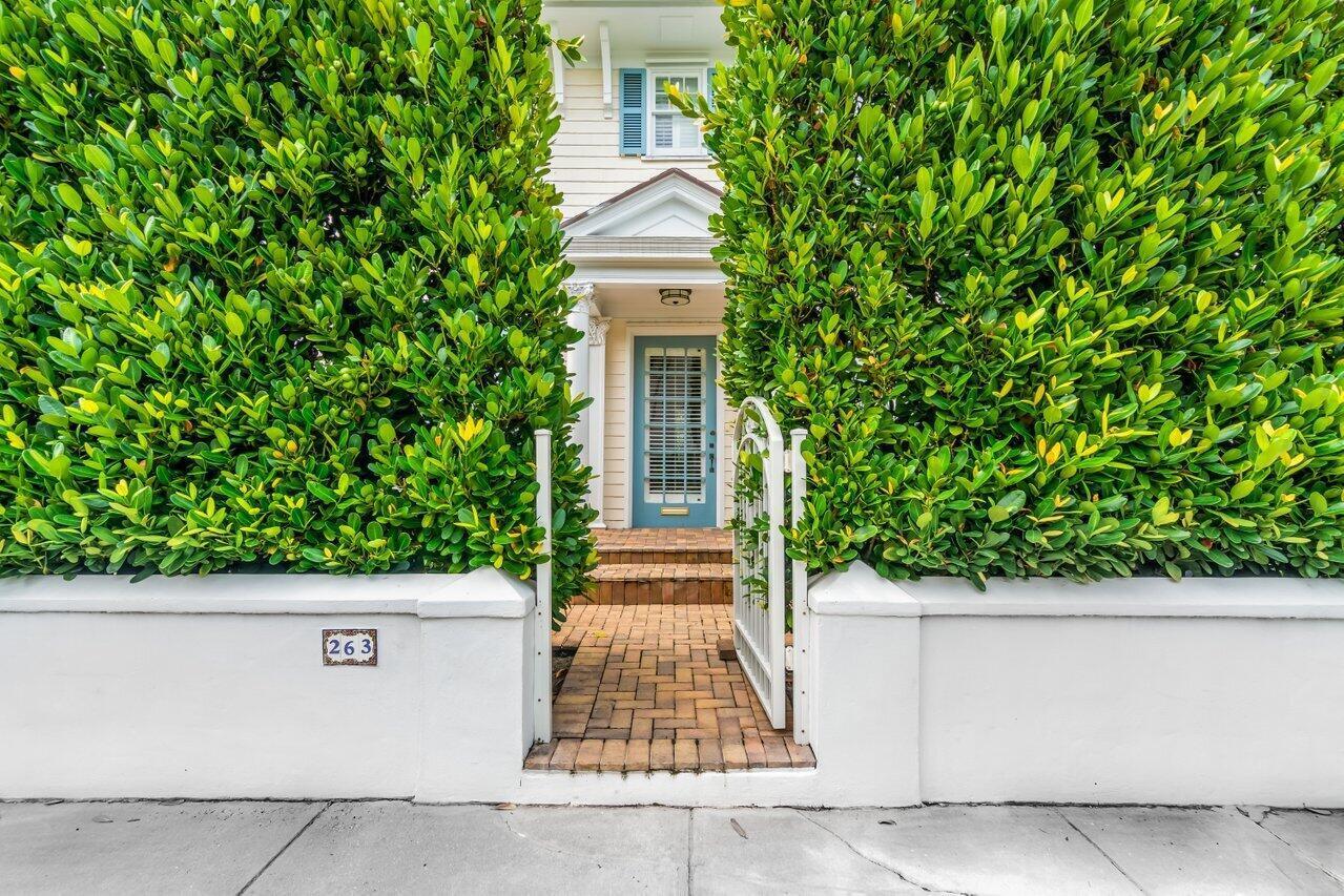 BUNGALOW PARK ADD - Residential Lease