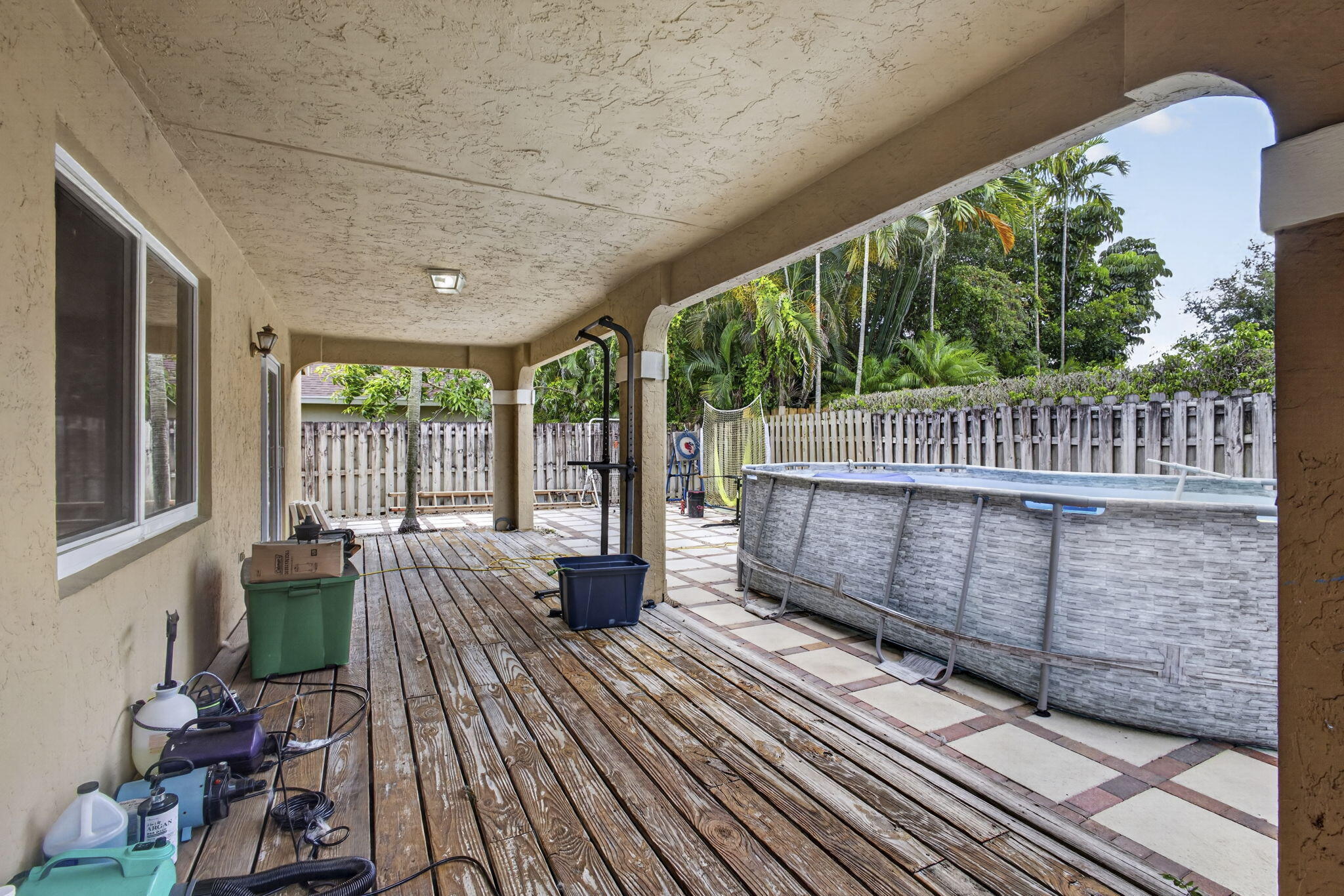 GREENVIEW SHORES 2 OF WELLINGTON - Residential