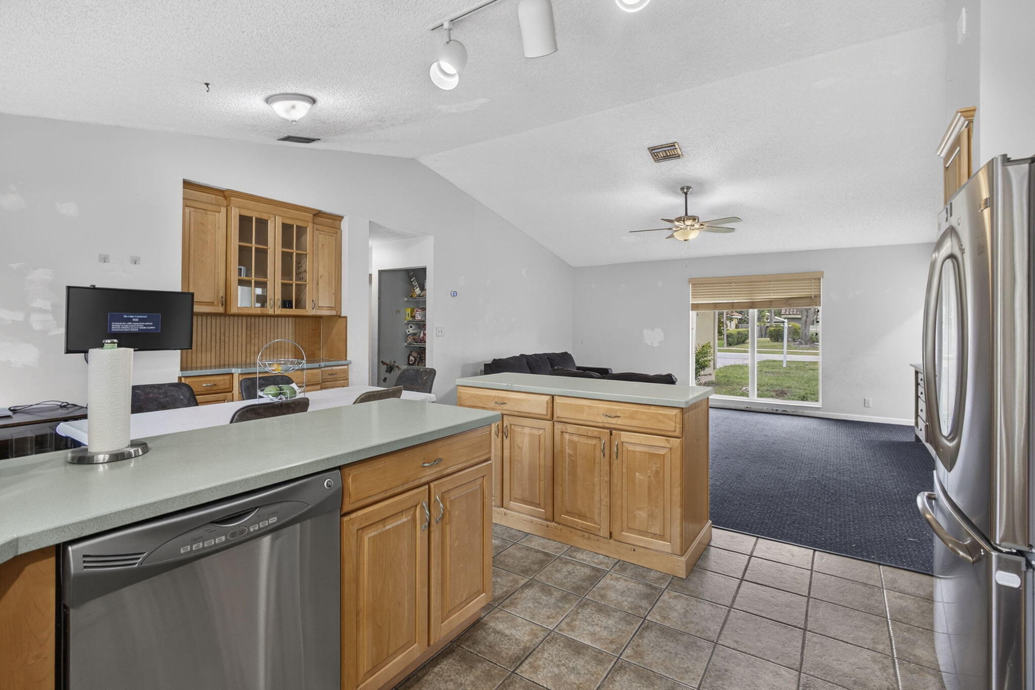 GREENVIEW SHORES 2 OF WELLINGTON - Residential