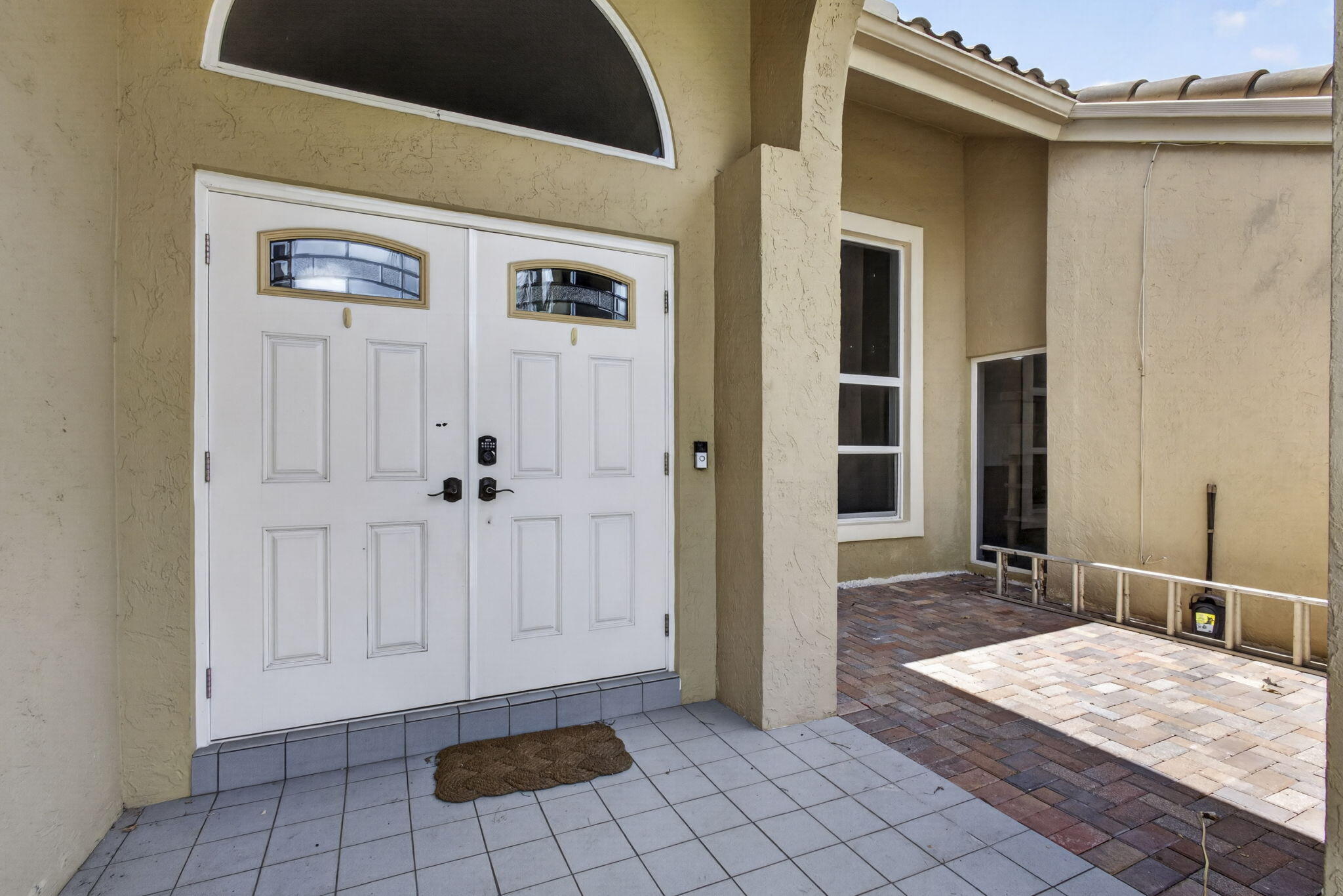 GREENVIEW SHORES 2 OF WELLINGTON - Residential