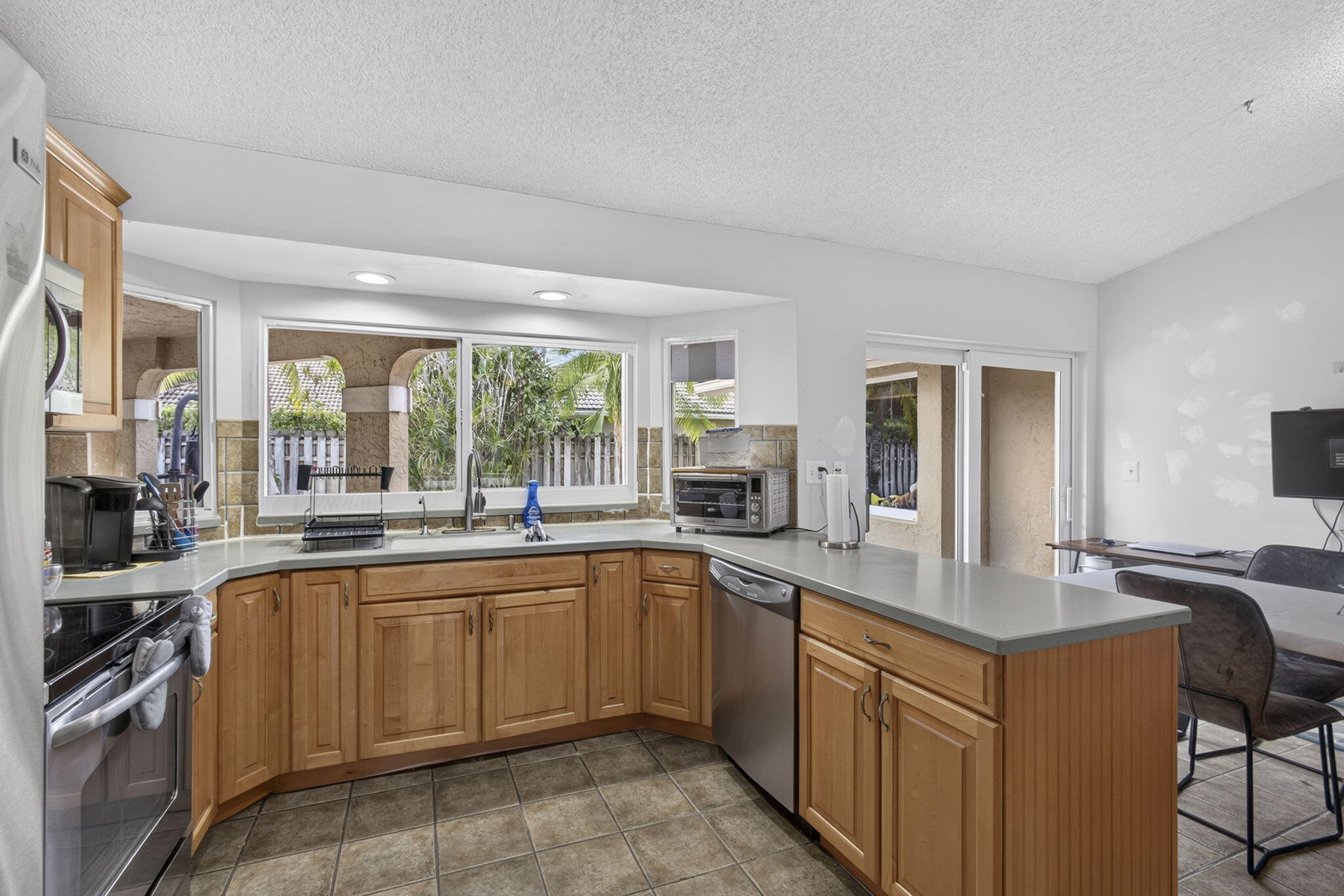 GREENVIEW SHORES 2 OF WELLINGTON - Residential