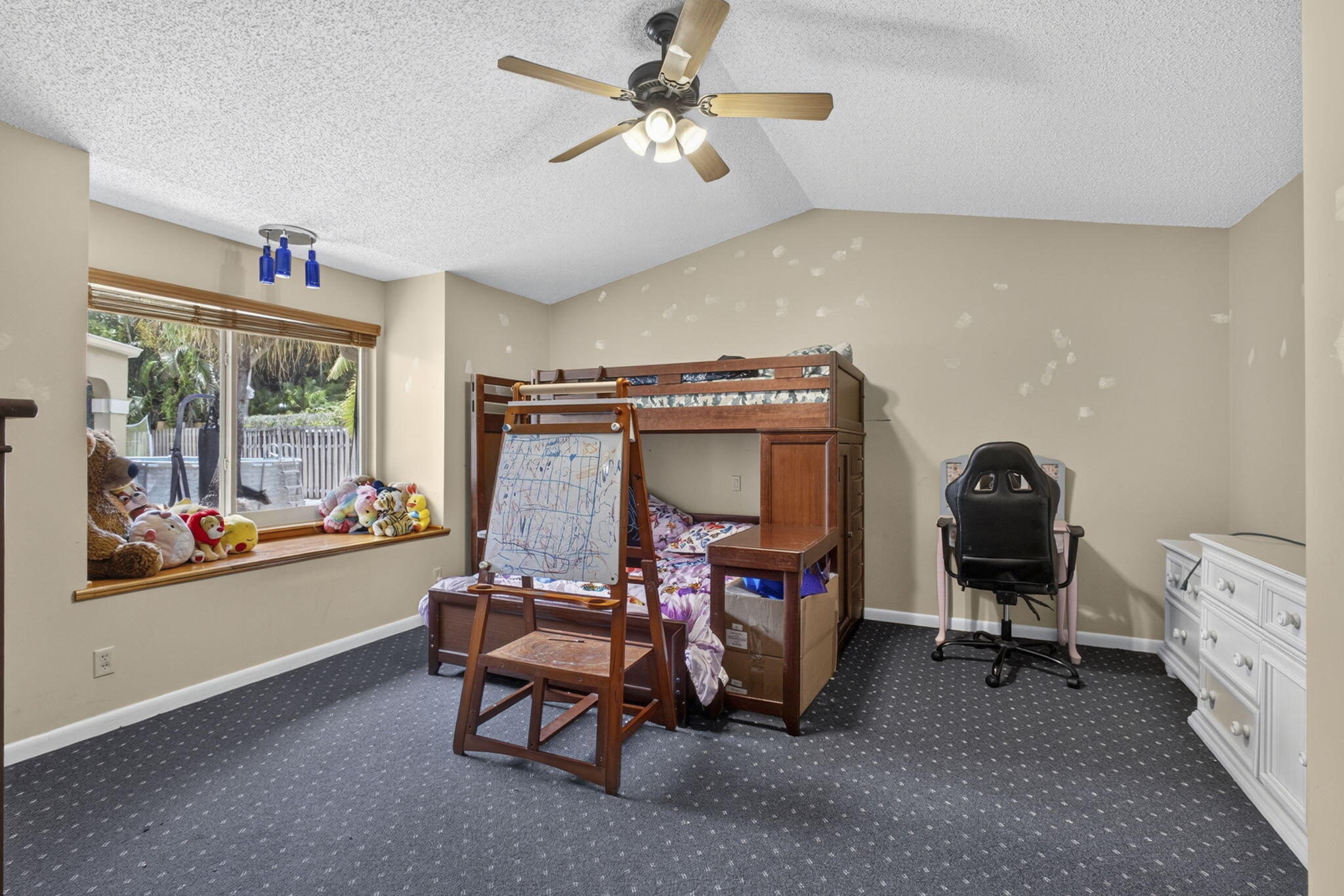GREENVIEW SHORES 2 OF WELLINGTON - Residential