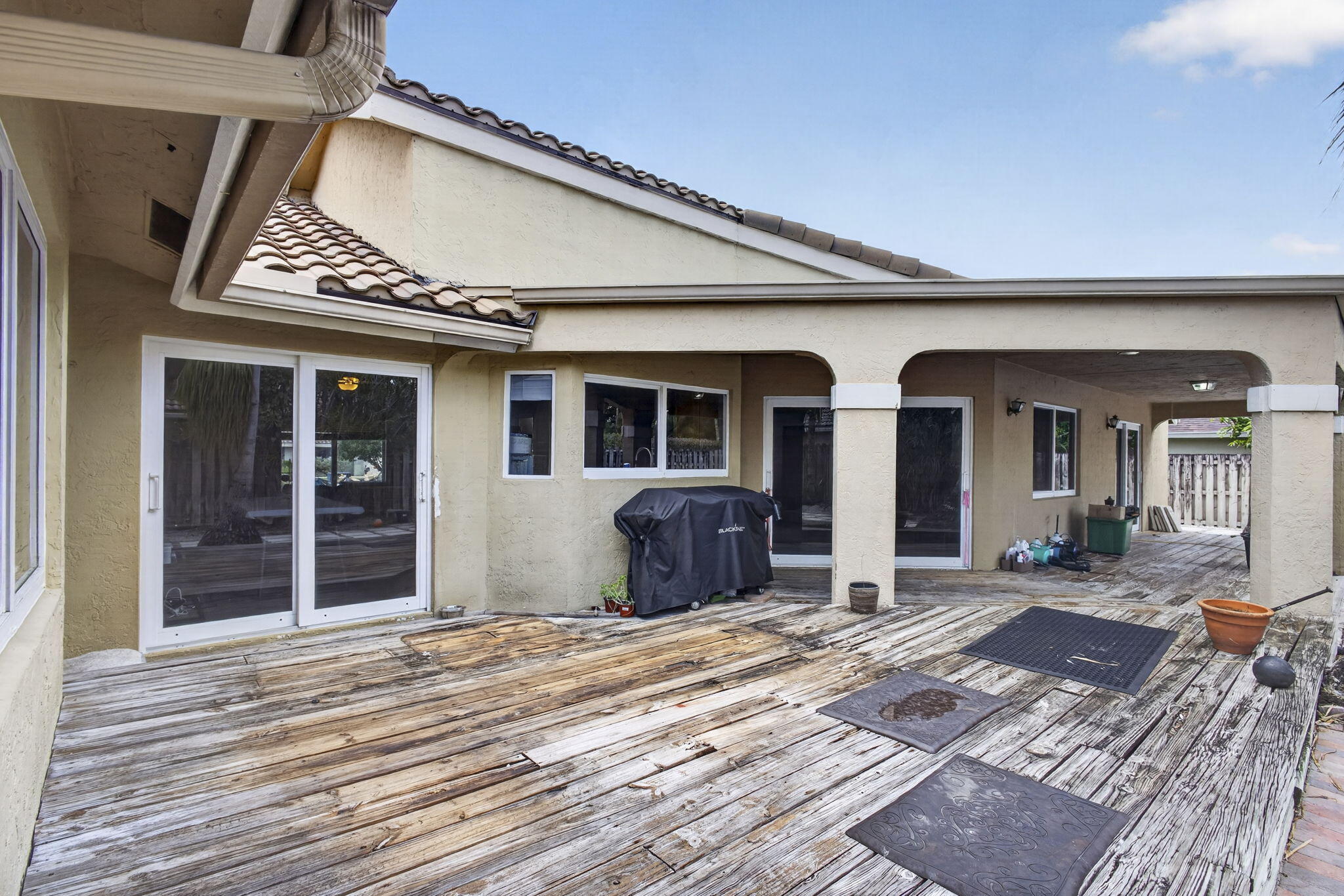 GREENVIEW SHORES 2 OF WELLINGTON - Residential