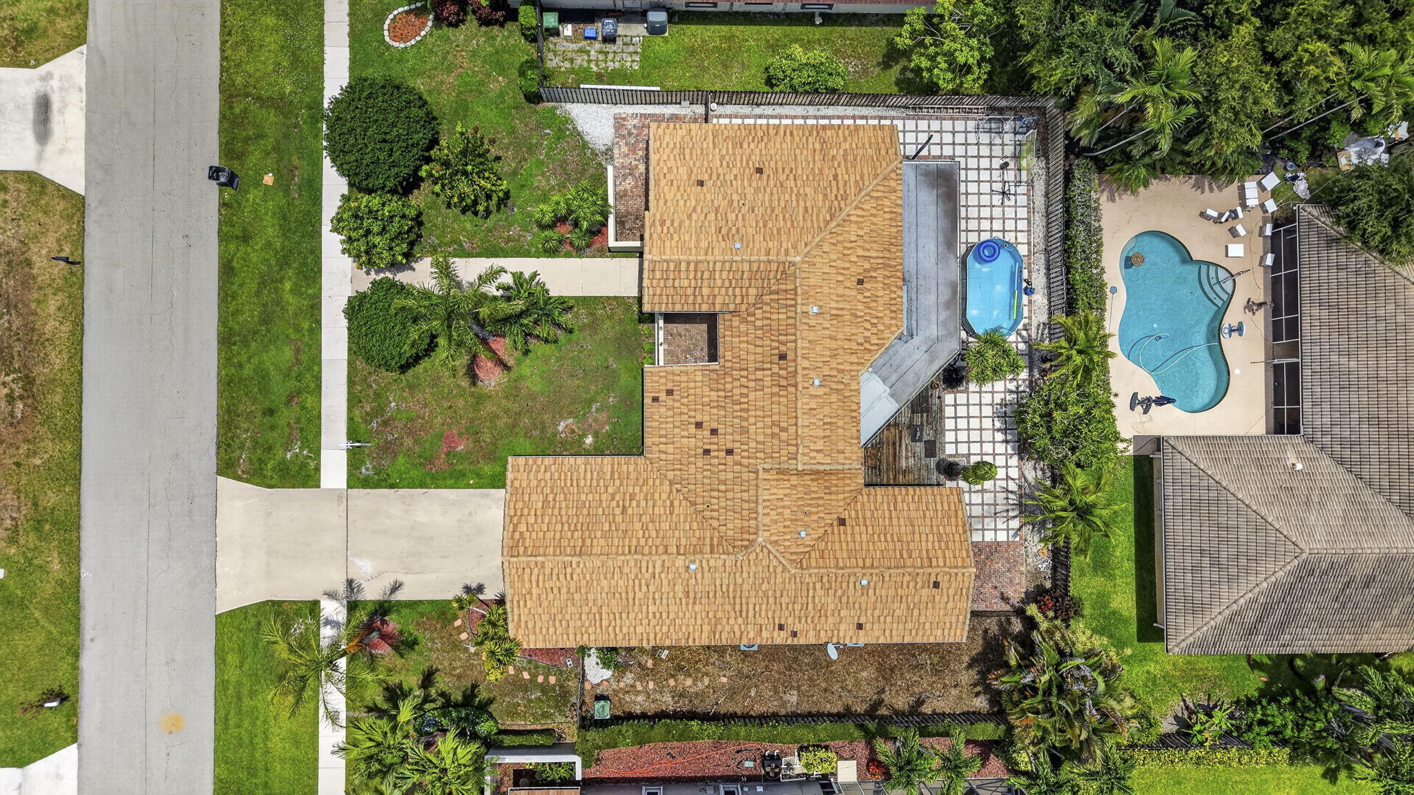 GREENVIEW SHORES 2 OF WELLINGTON - Residential