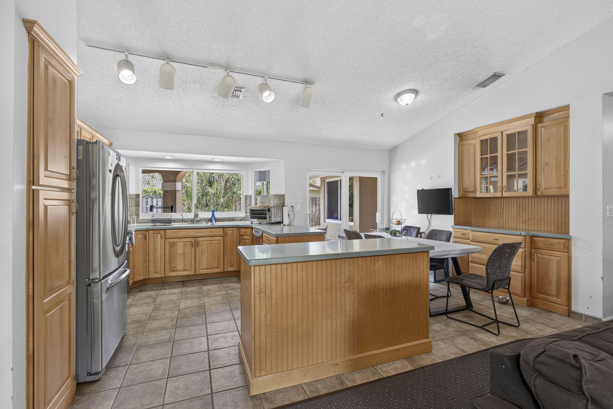 GREENVIEW SHORES 2 OF WELLINGTON - Residential