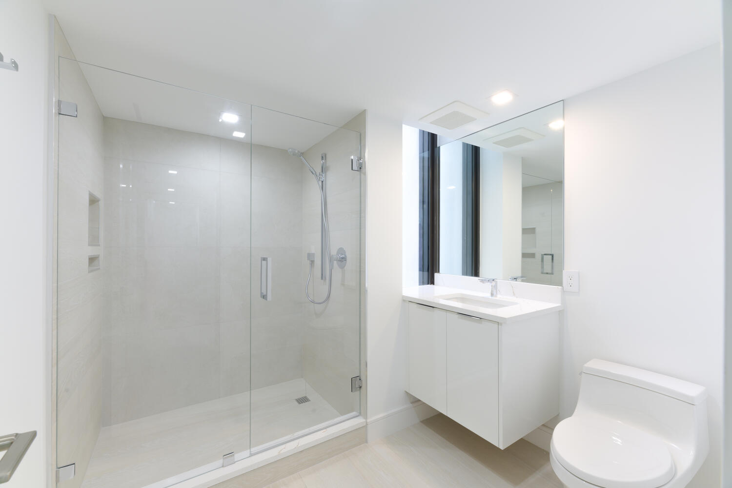 PLAZA OF THE PALM BEACHES CONDO - Residential