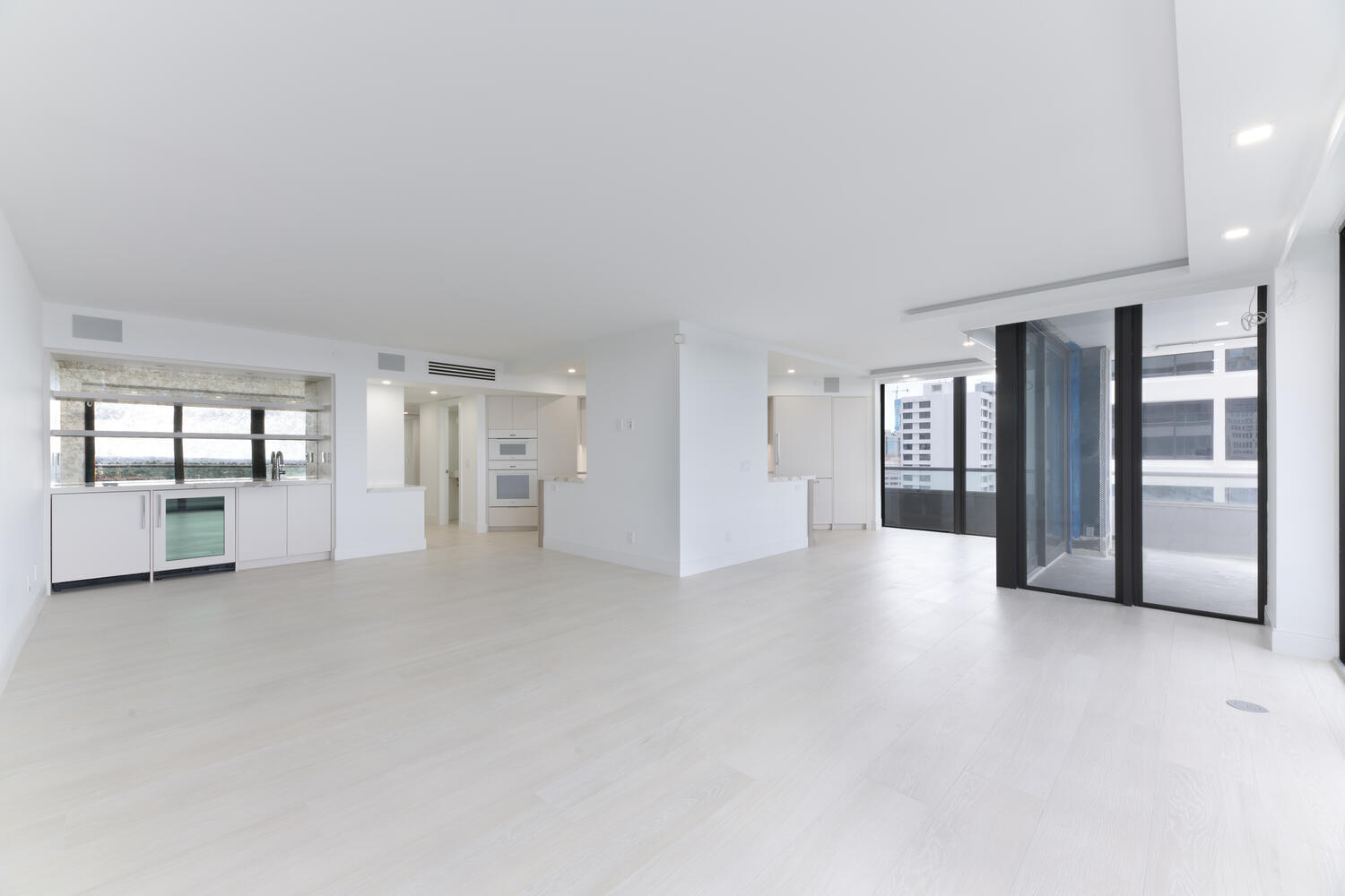 PLAZA OF THE PALM BEACHES CONDO - Residential