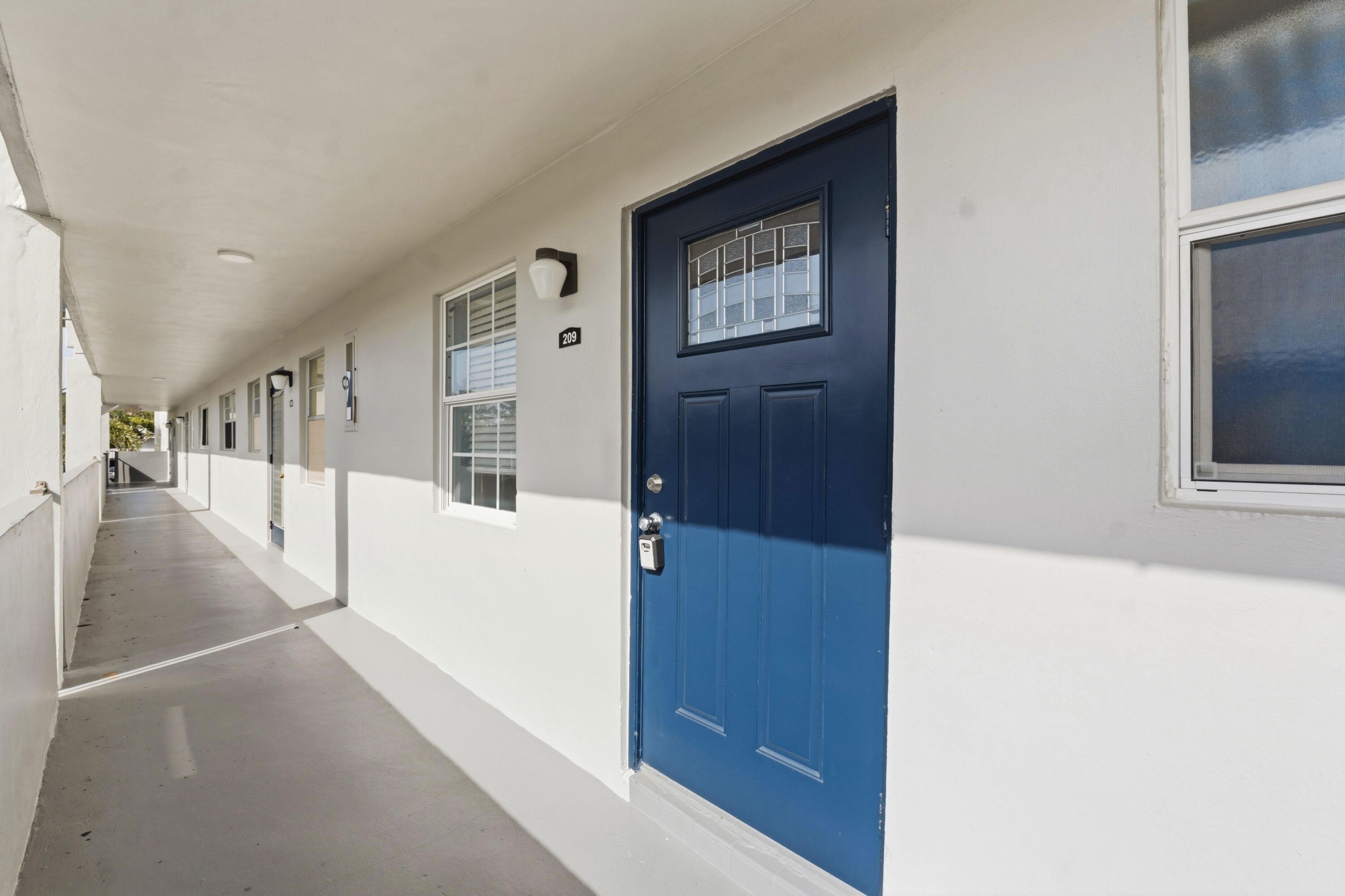 ORIOLE GOLF & TENNIS CLUB CONDO - Residential