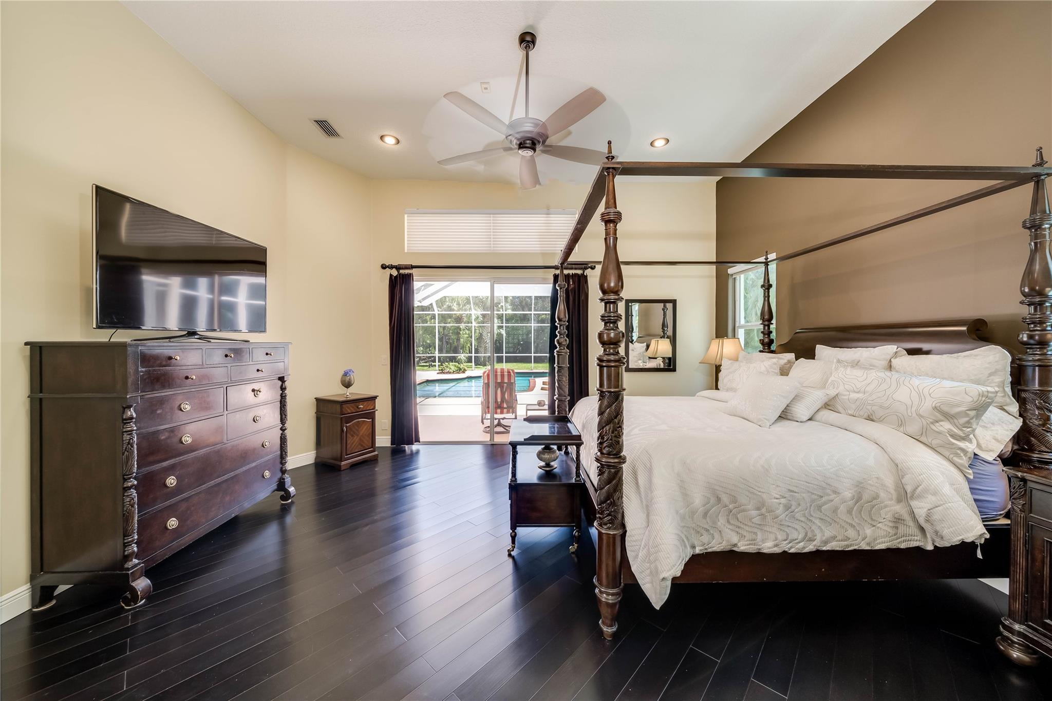 Pine Tree Estates - Residential