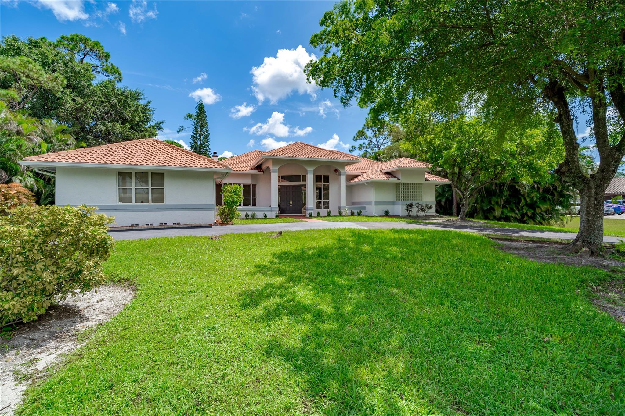 Pine Tree Estates - Residential