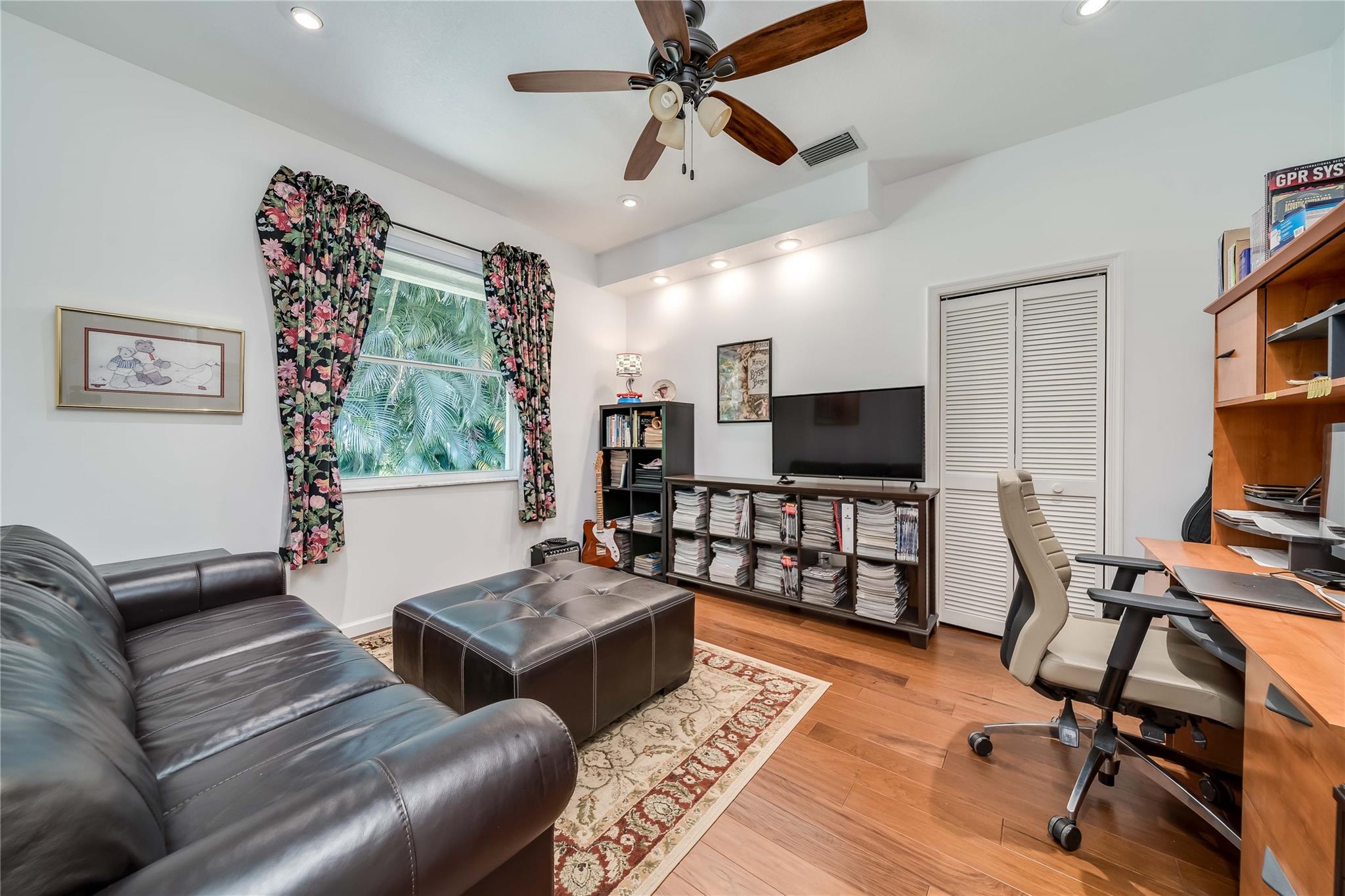 Pine Tree Estates - Residential