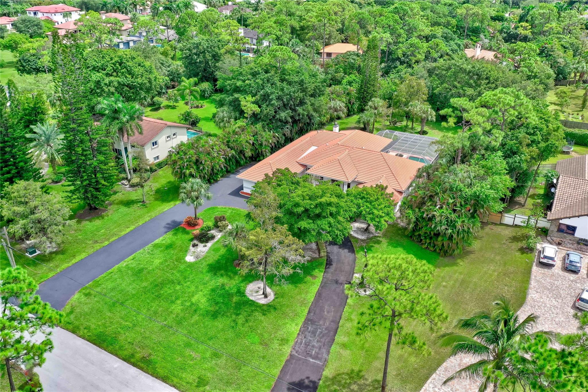 Pine Tree Estates - Residential