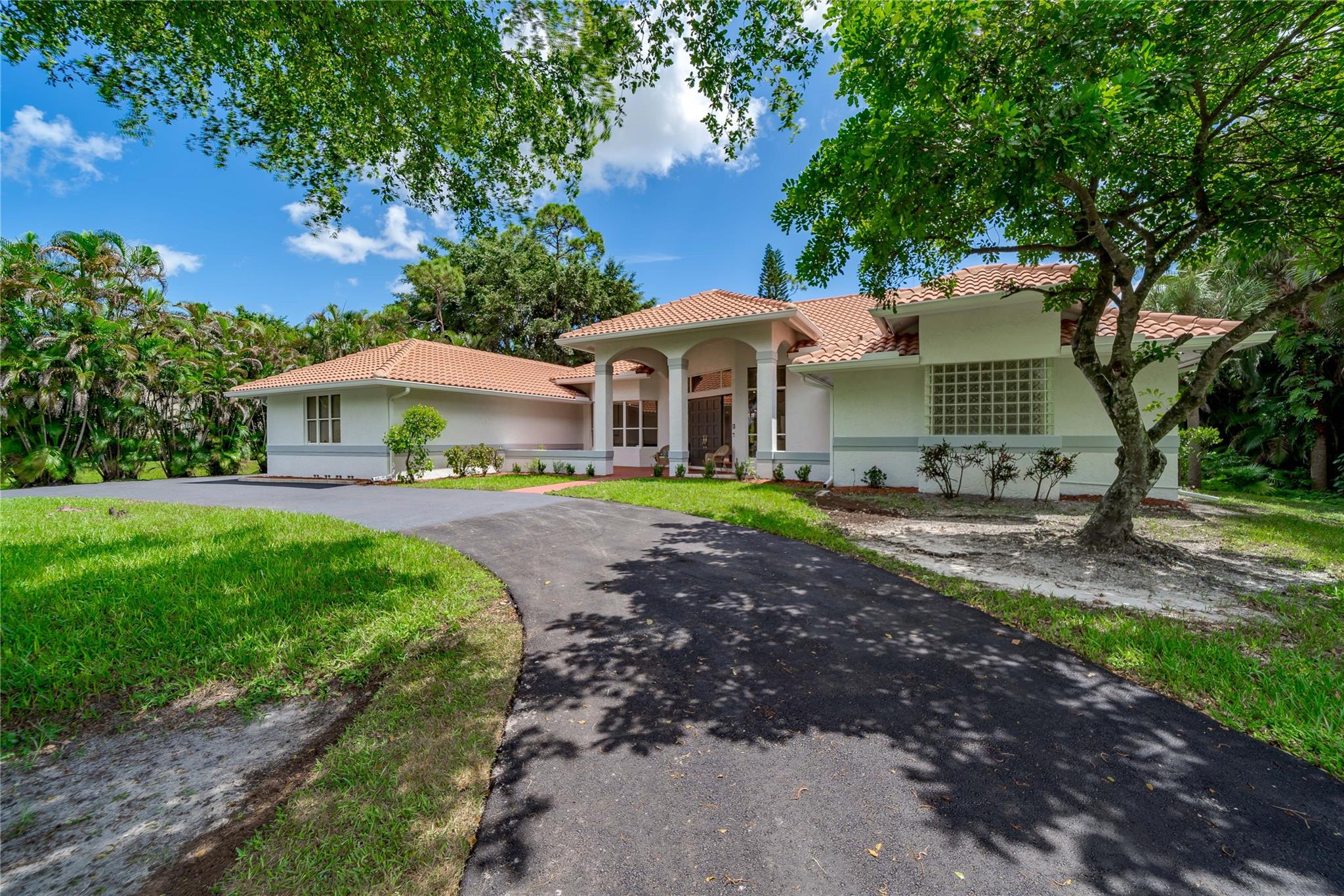 Pine Tree Estates - Residential