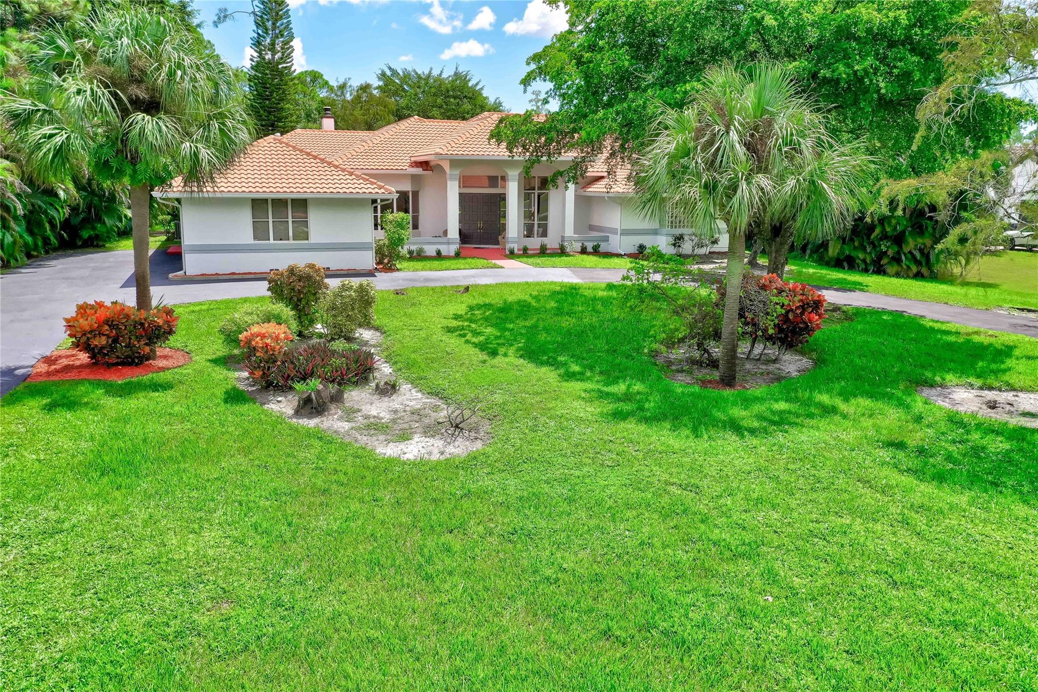 Pine Tree Estates - Residential