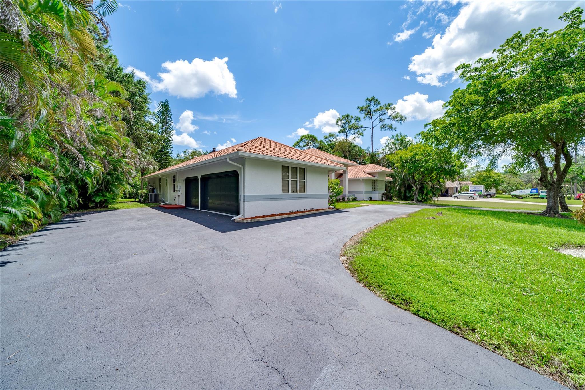 Pine Tree Estates - Residential