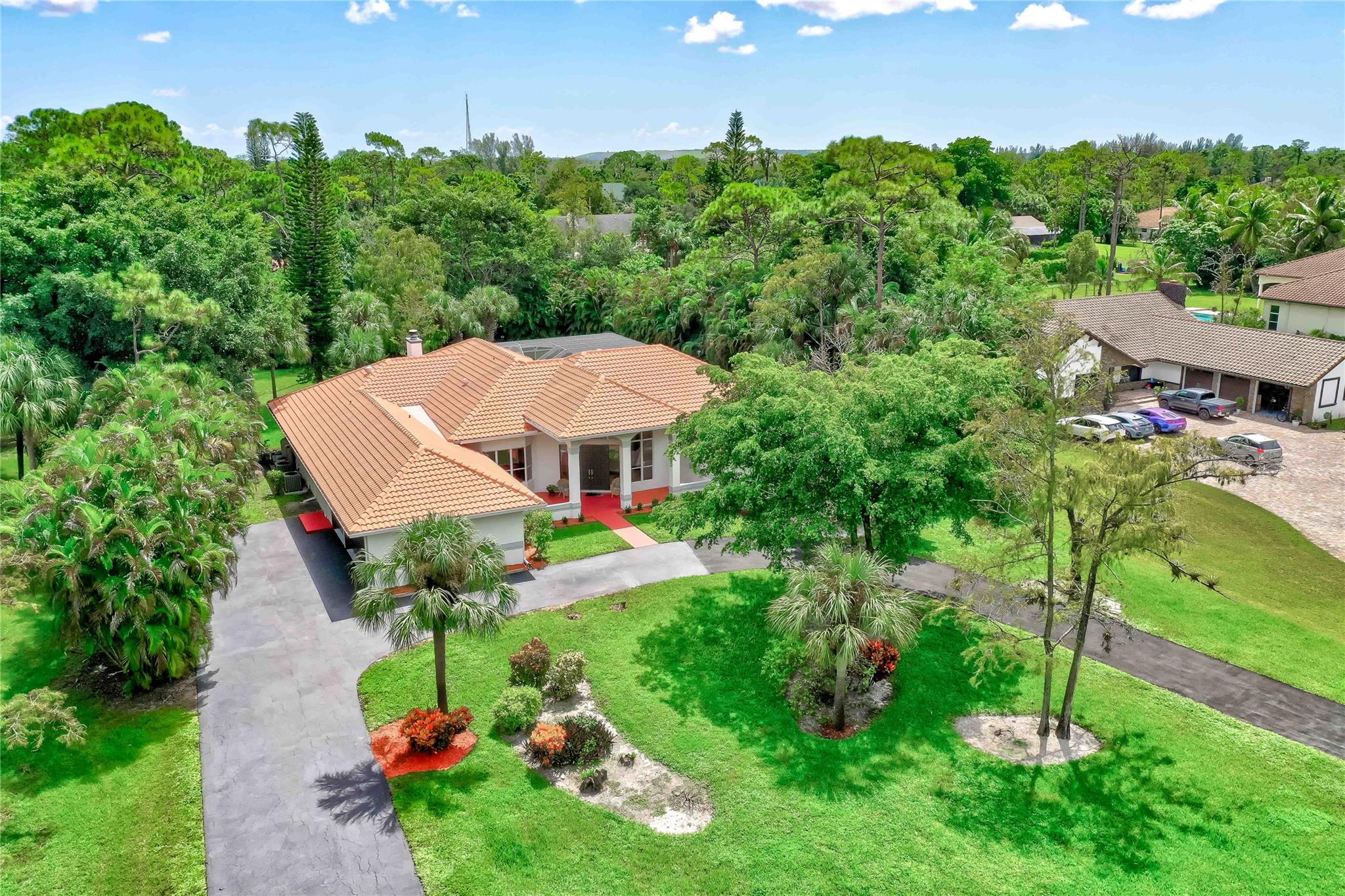 Pine Tree Estates - Residential