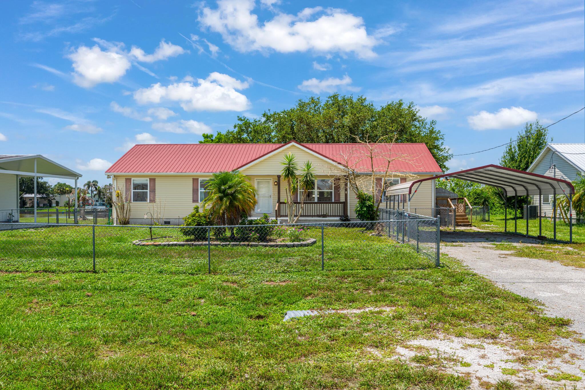 TAYLOR CREEK - Residential