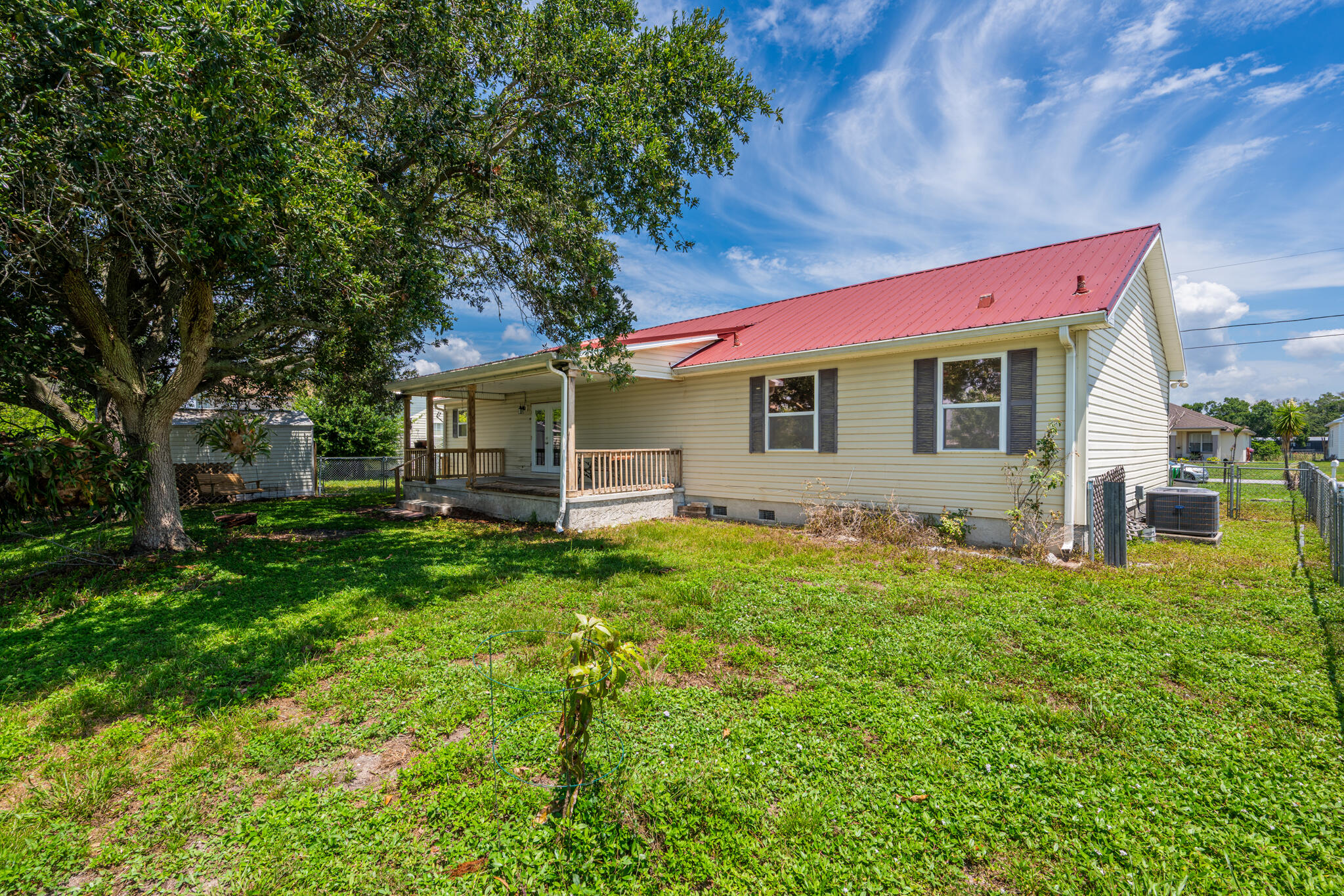 TAYLOR CREEK - Residential