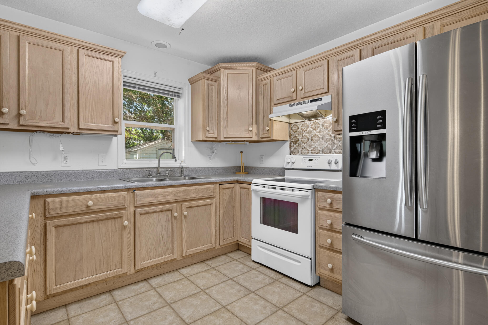 TAYLOR CREEK - Residential