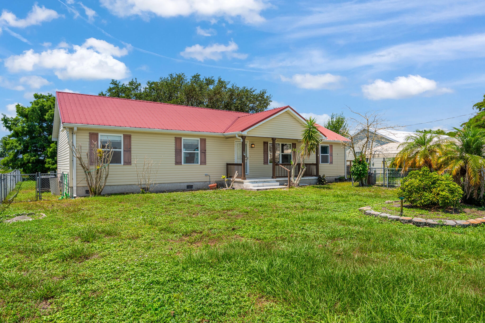 TAYLOR CREEK - Residential