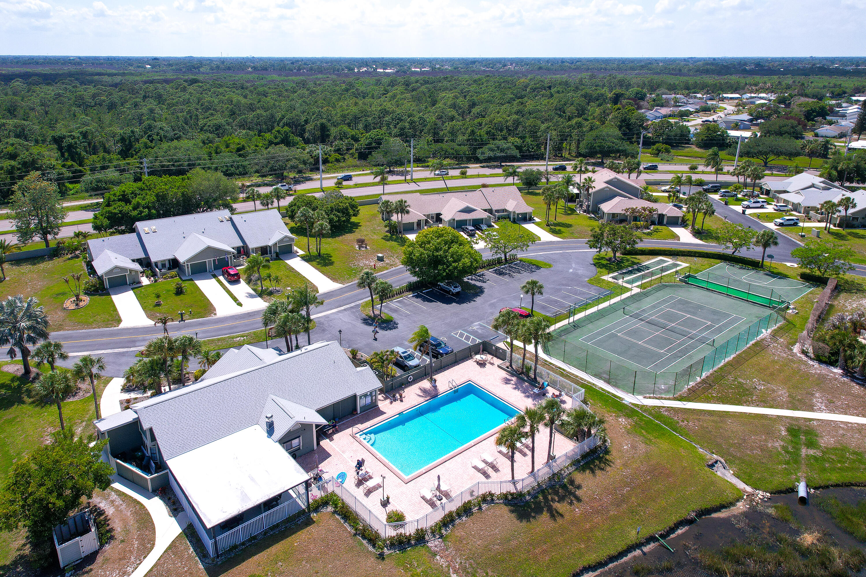 SOUTH PORT ST LUCIE UNIT 16 1ST REPLAT - Residential