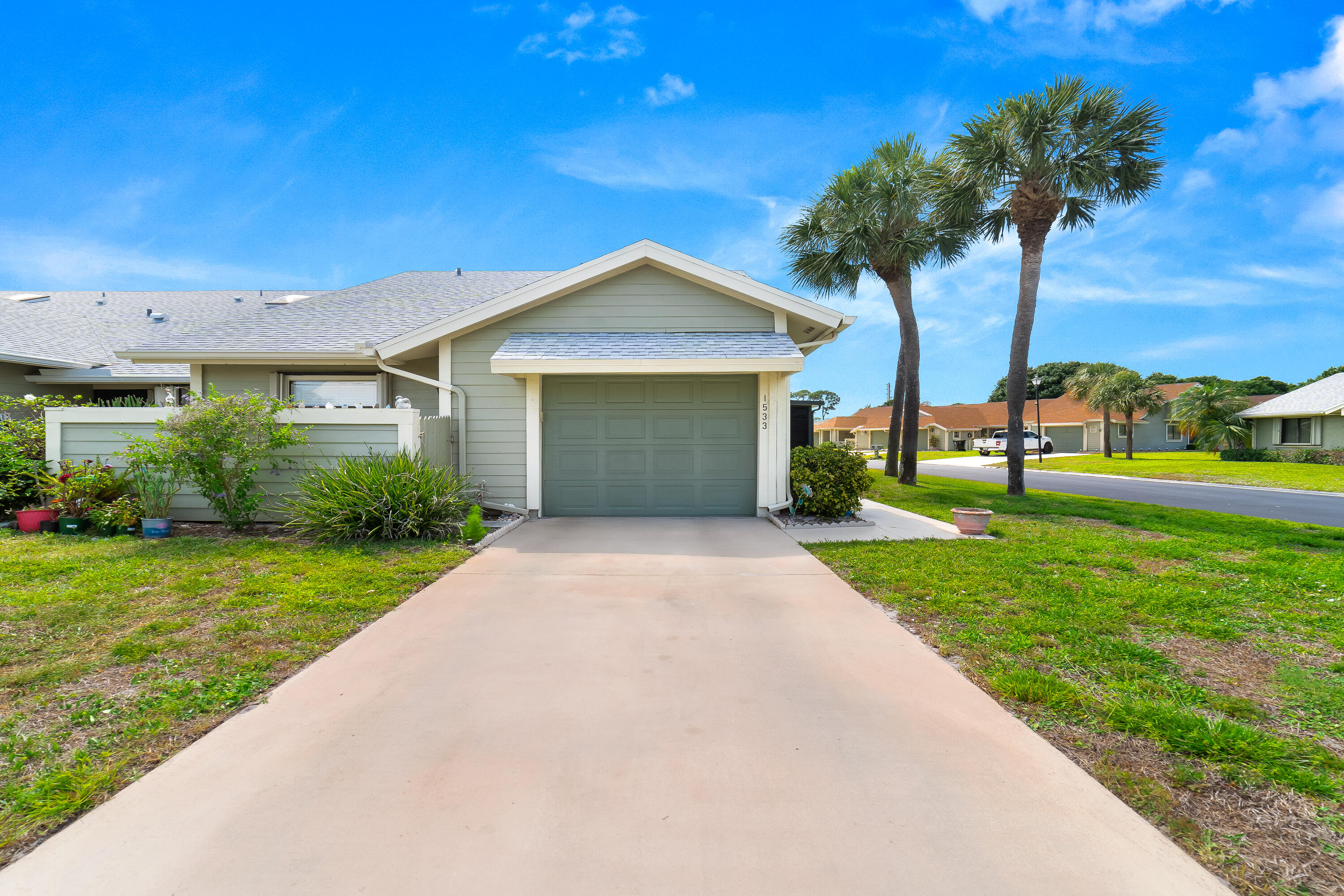 SOUTH PORT ST LUCIE UNIT 16 1ST REPLAT - Residential