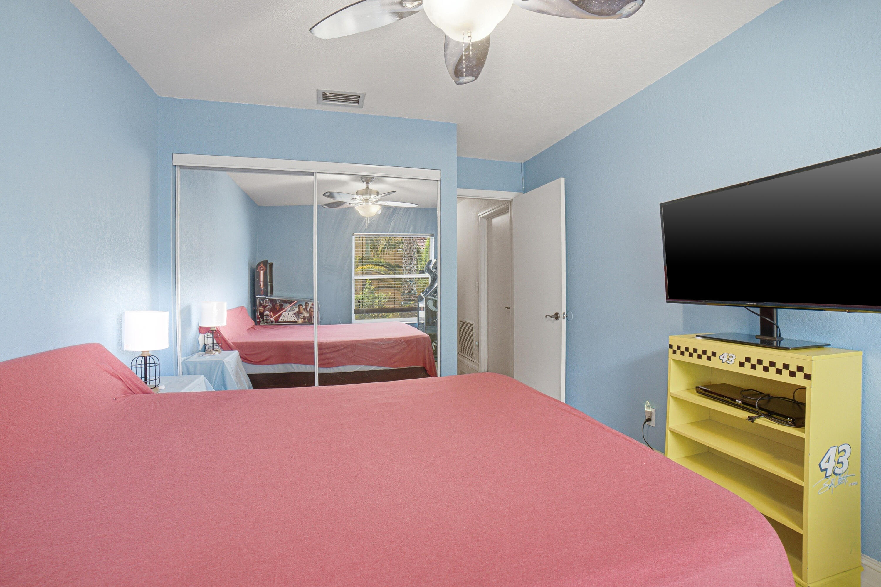 SILVER LAKES AT PEMBROKE PINES - Residential Lease