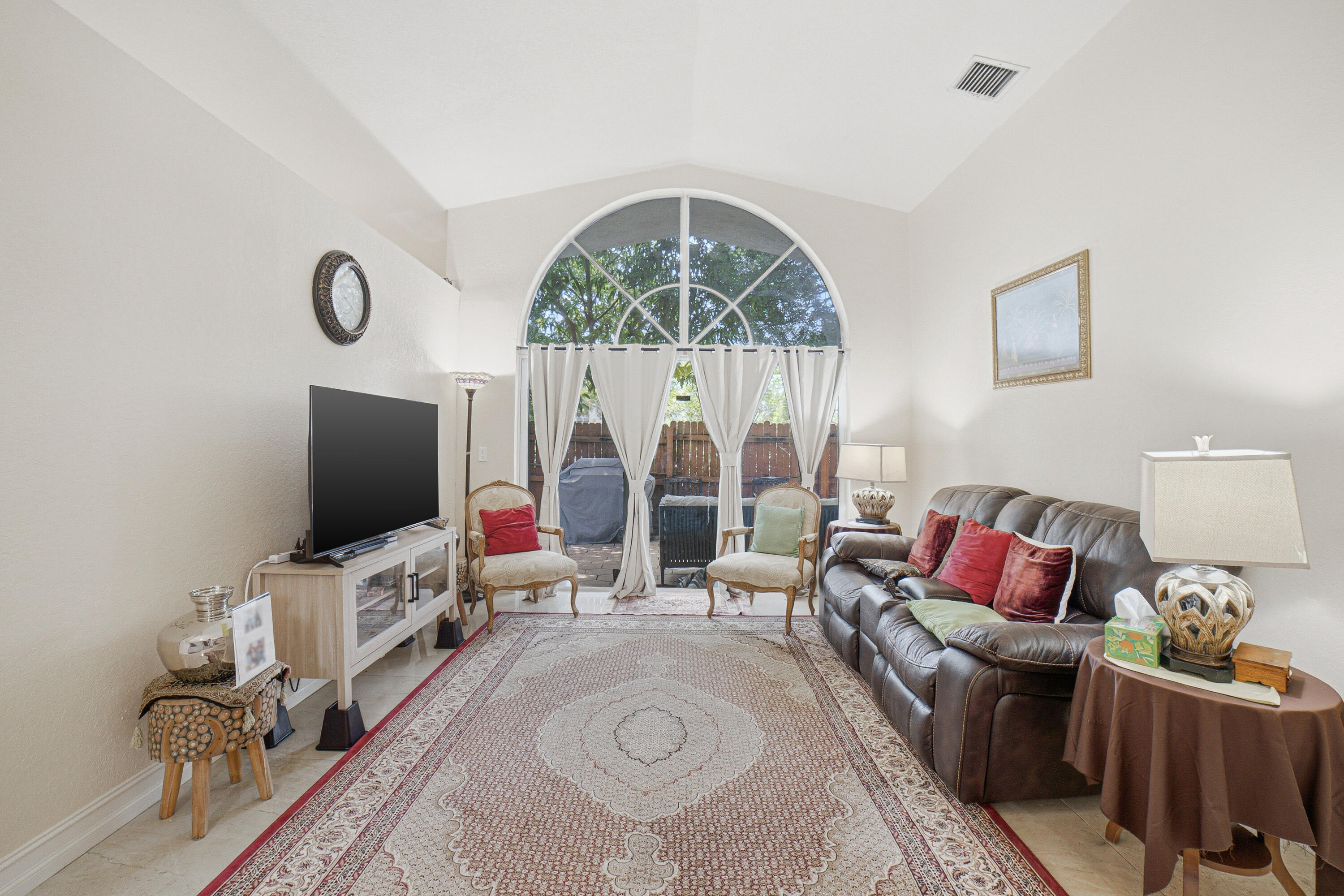 SILVER LAKES AT PEMBROKE PINES - Residential Lease