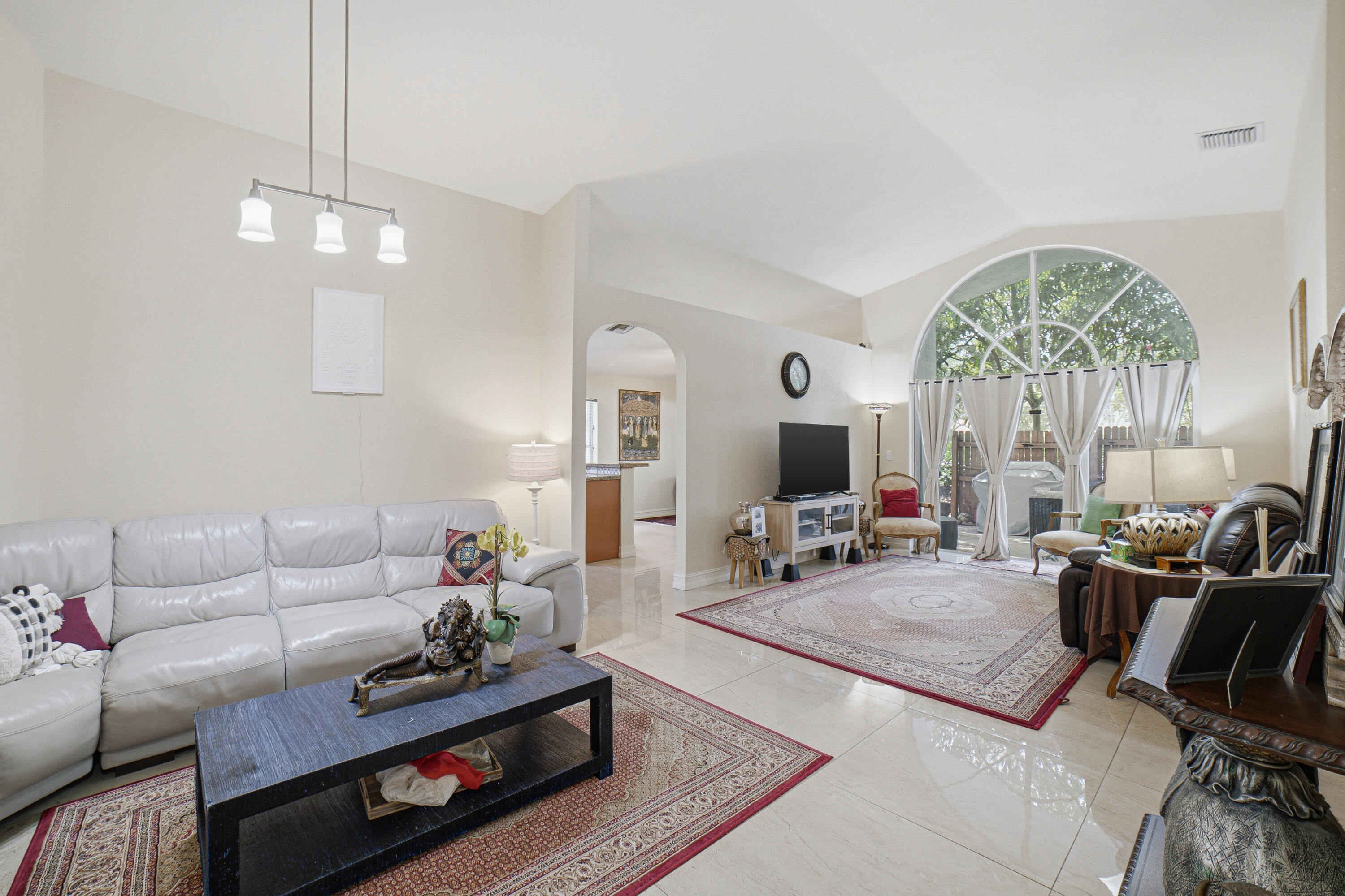 SILVER LAKES AT PEMBROKE PINES - Residential Lease
