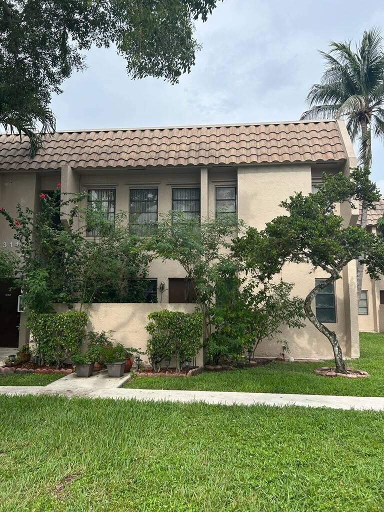 SPRINGS COLONY CLUB CONDO - Residential