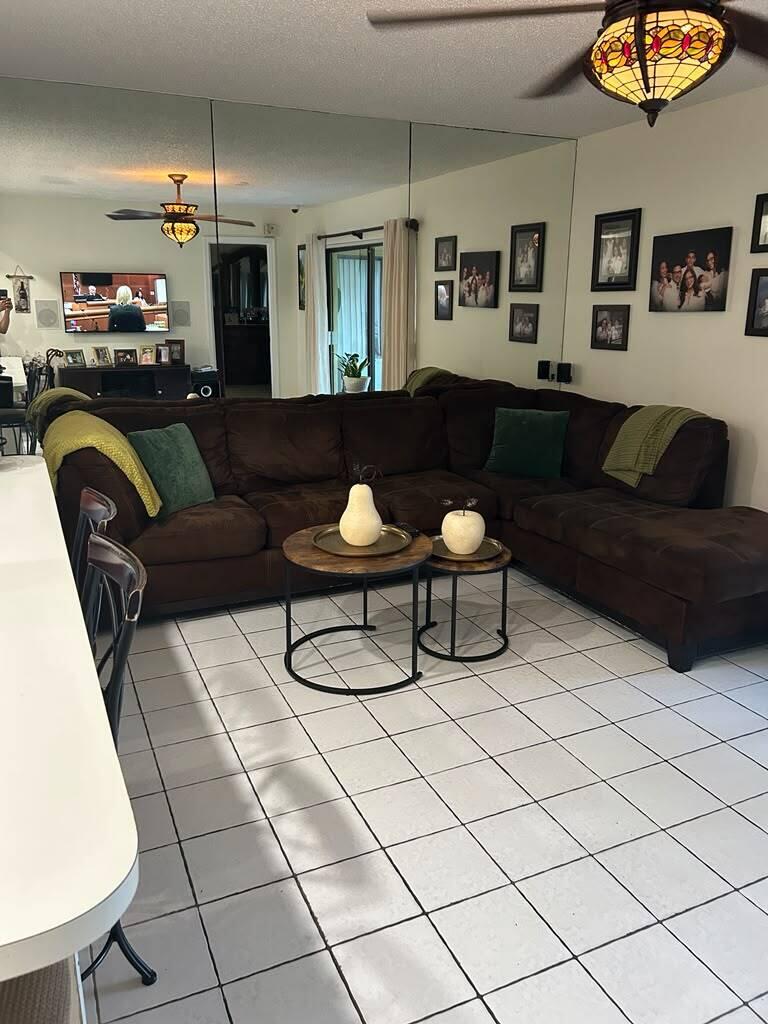 SPRINGS COLONY CLUB CONDO - Residential