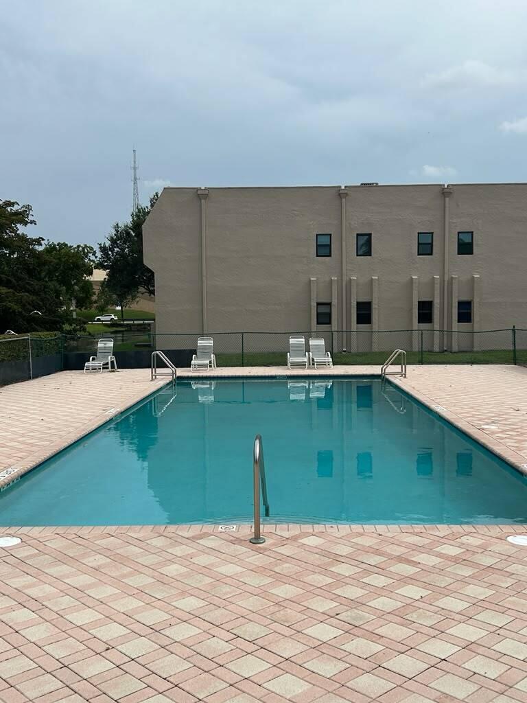 SPRINGS COLONY CLUB CONDO - Residential