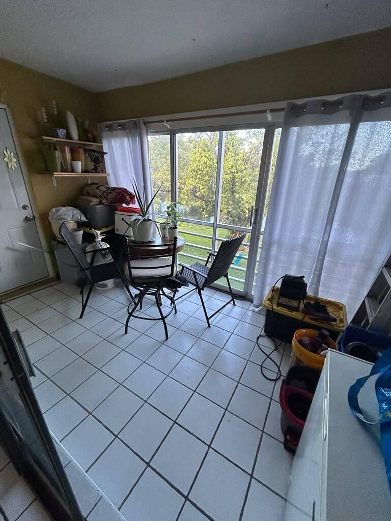 SPRINGS COLONY CLUB CONDO - Residential