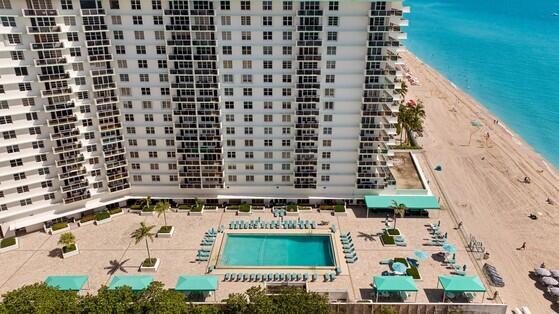 SEA AIR TOWERS - Residential