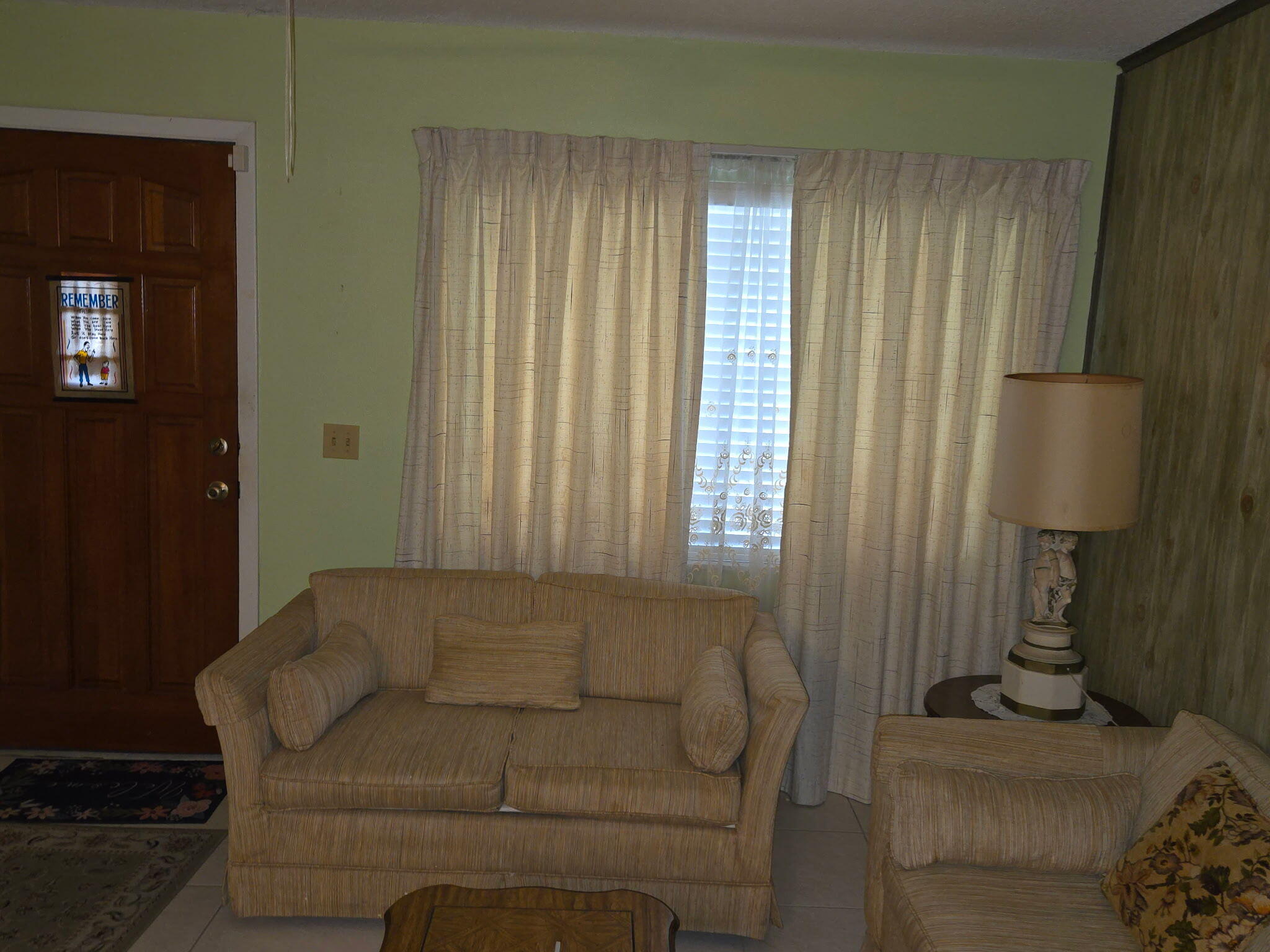 PINECREST ESTATES UNIT 2 - Residential