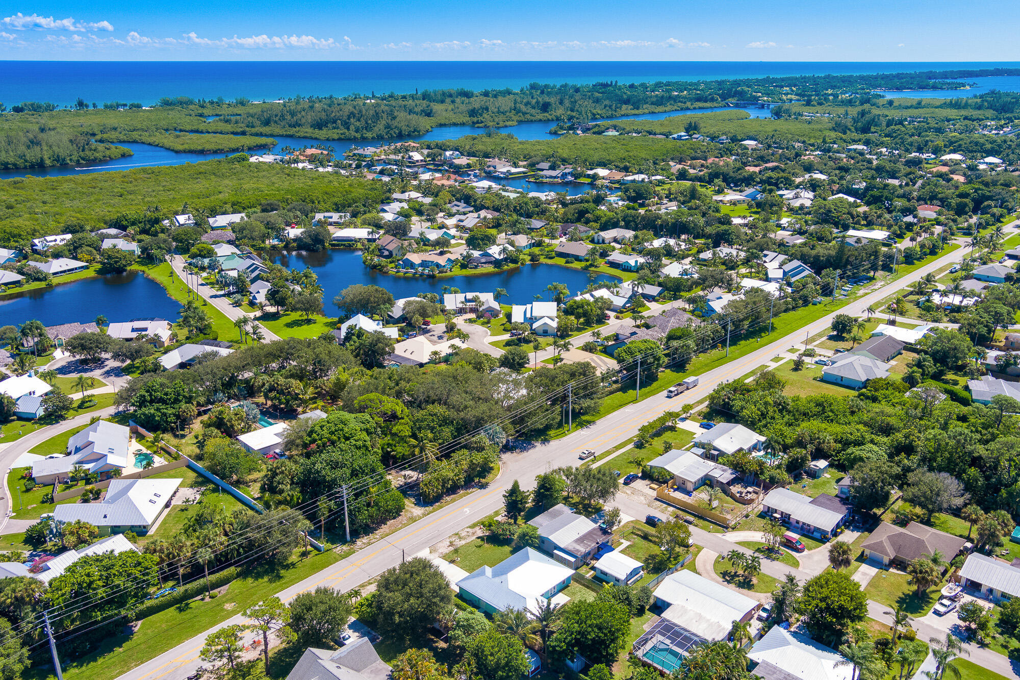 LITTLE VILLAGE UNREC - Residential Lease