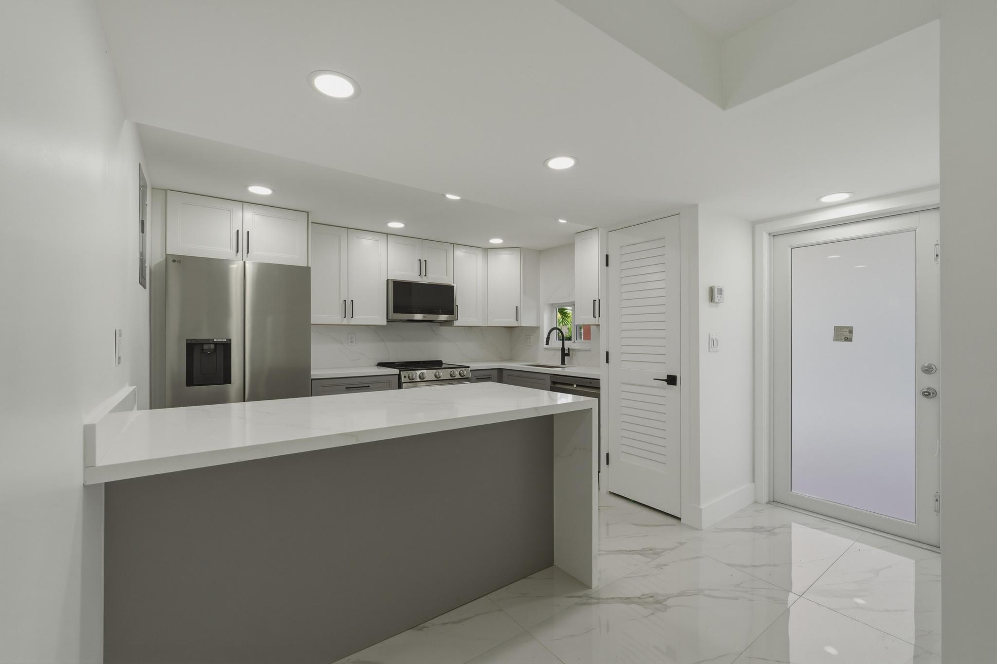 HOLLYBROOK GOLF AND TENNIS CLUB - Residential