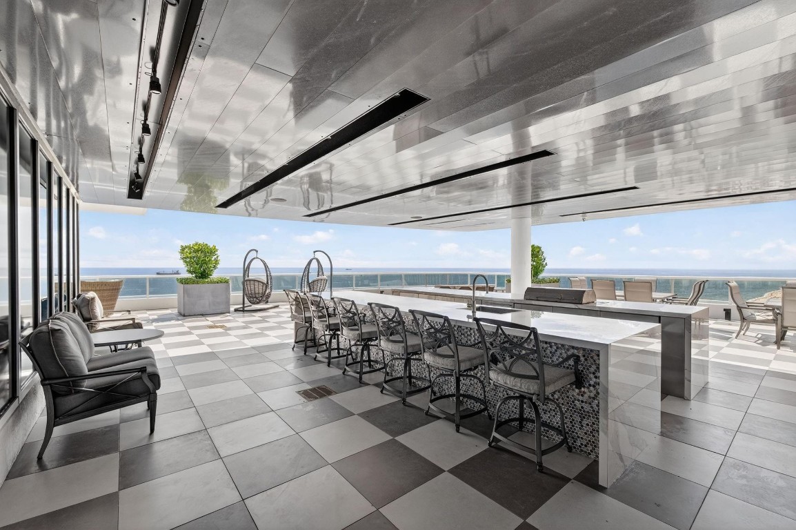 Ritz Carlton - Residential