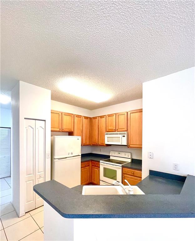 Crestwood At Carolina - Residential