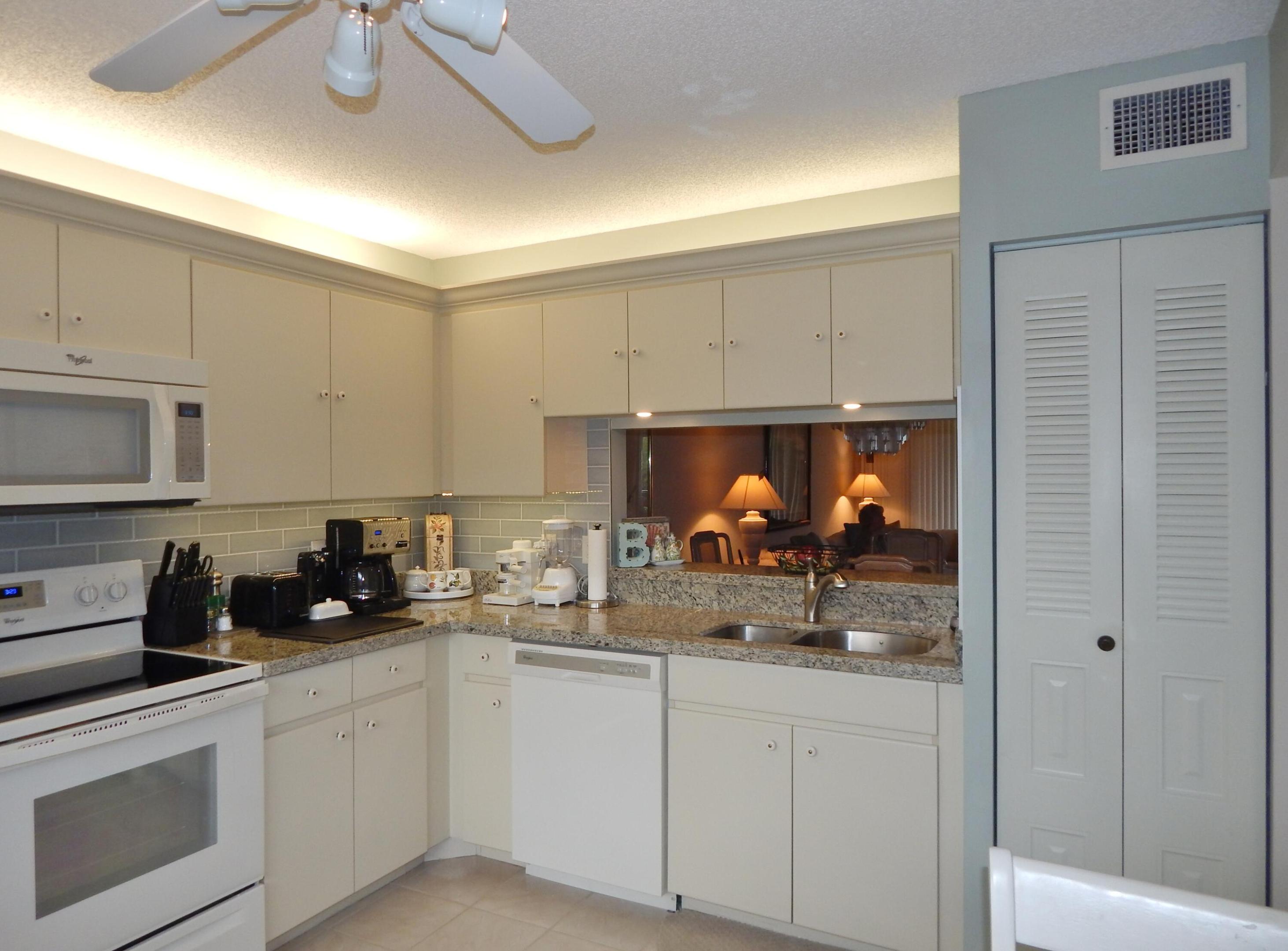 HAMLET AT POINCIANA CONDO - Residential