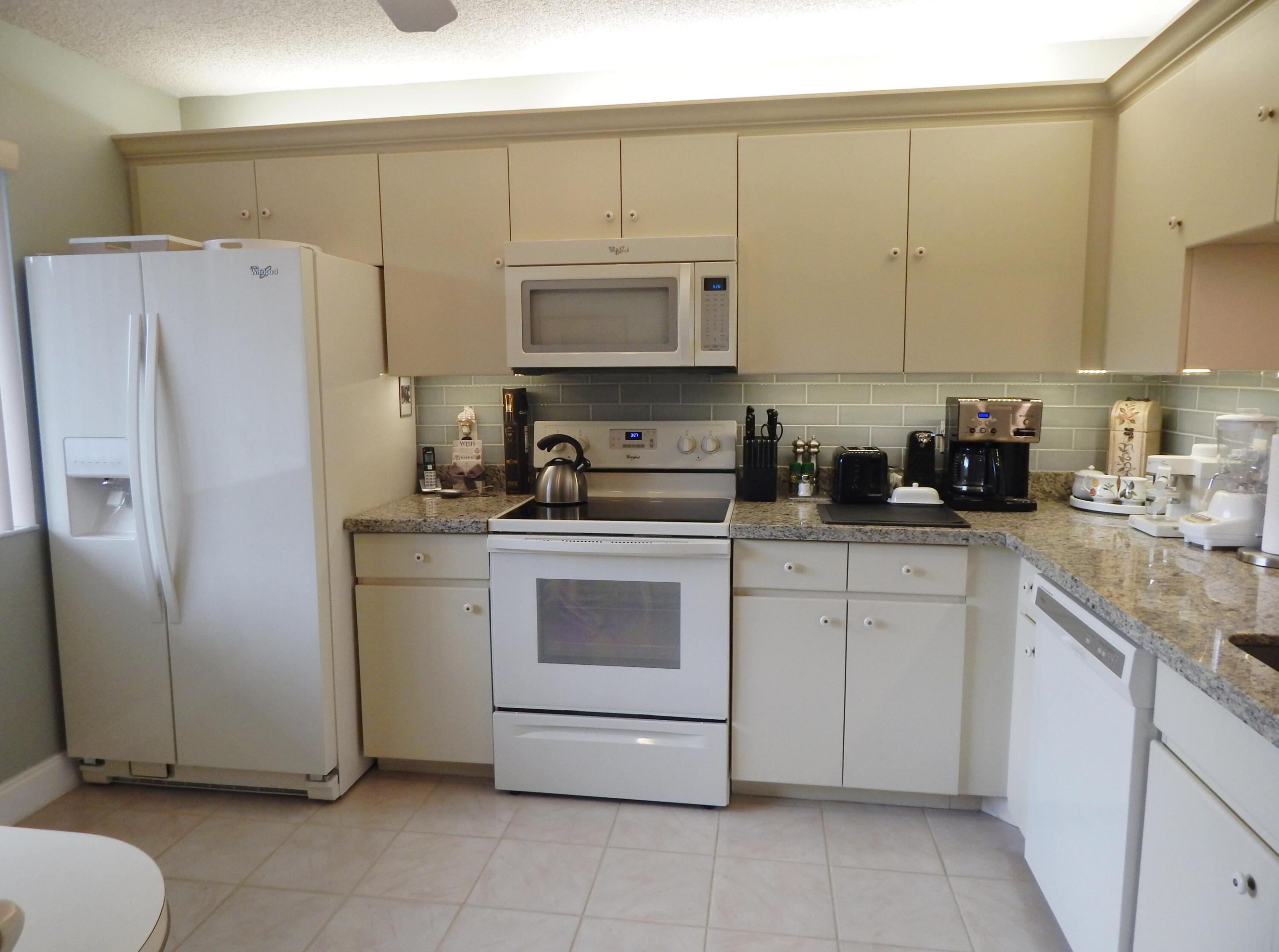HAMLET AT POINCIANA CONDO - Residential