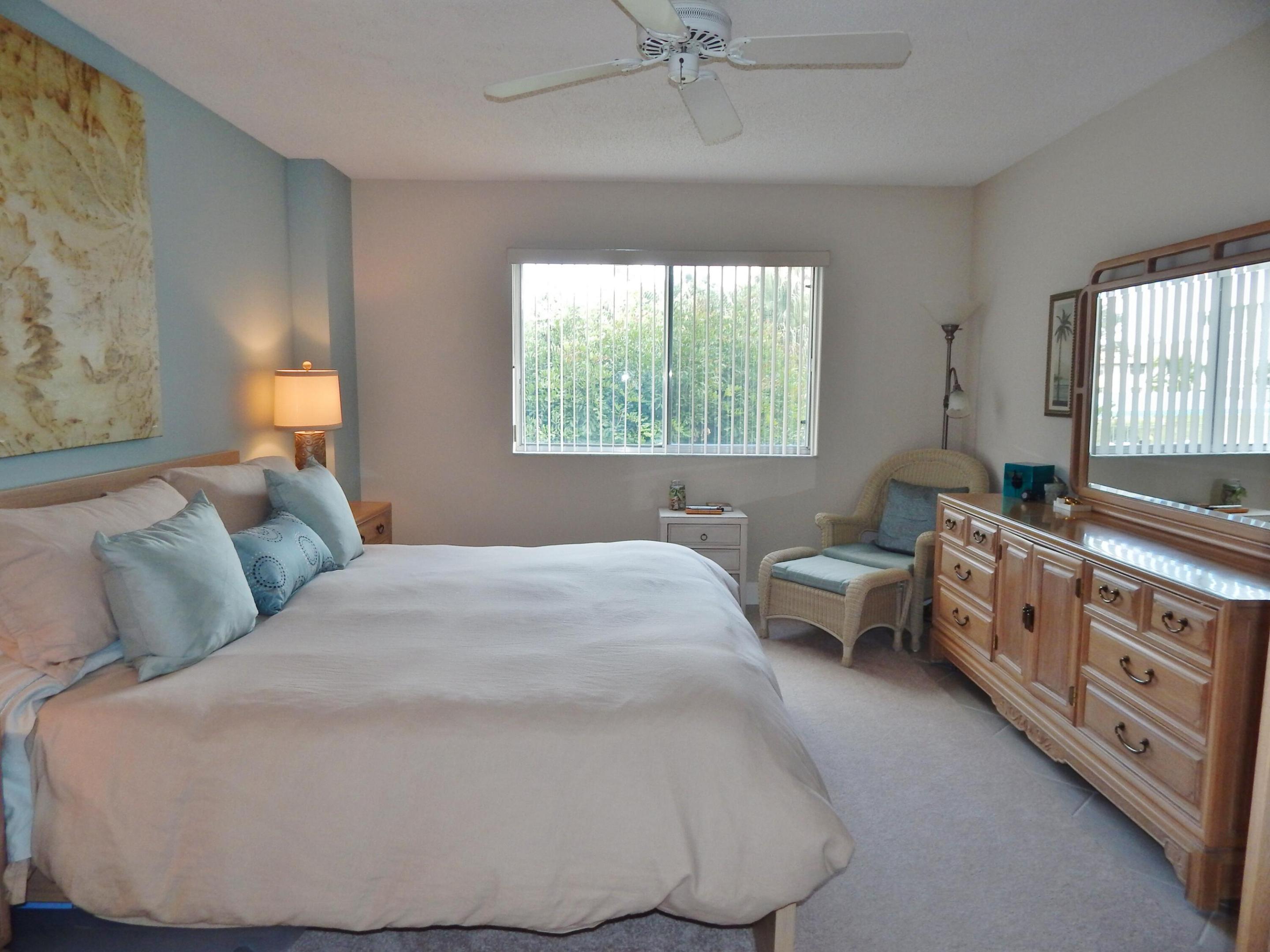 HAMLET AT POINCIANA CONDO - Residential