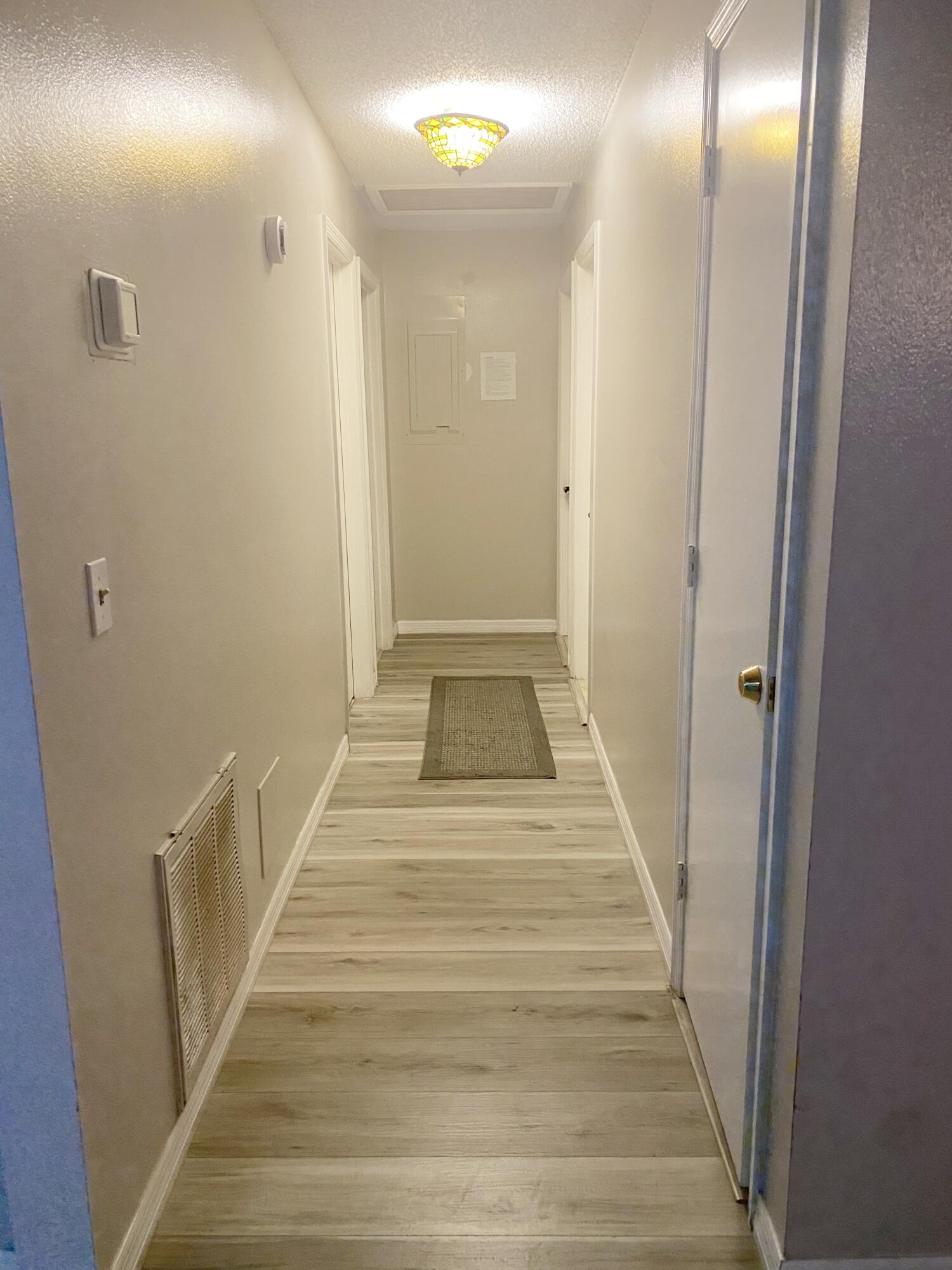 VERO LAKE ESTATES UNIT H-1 - Residential