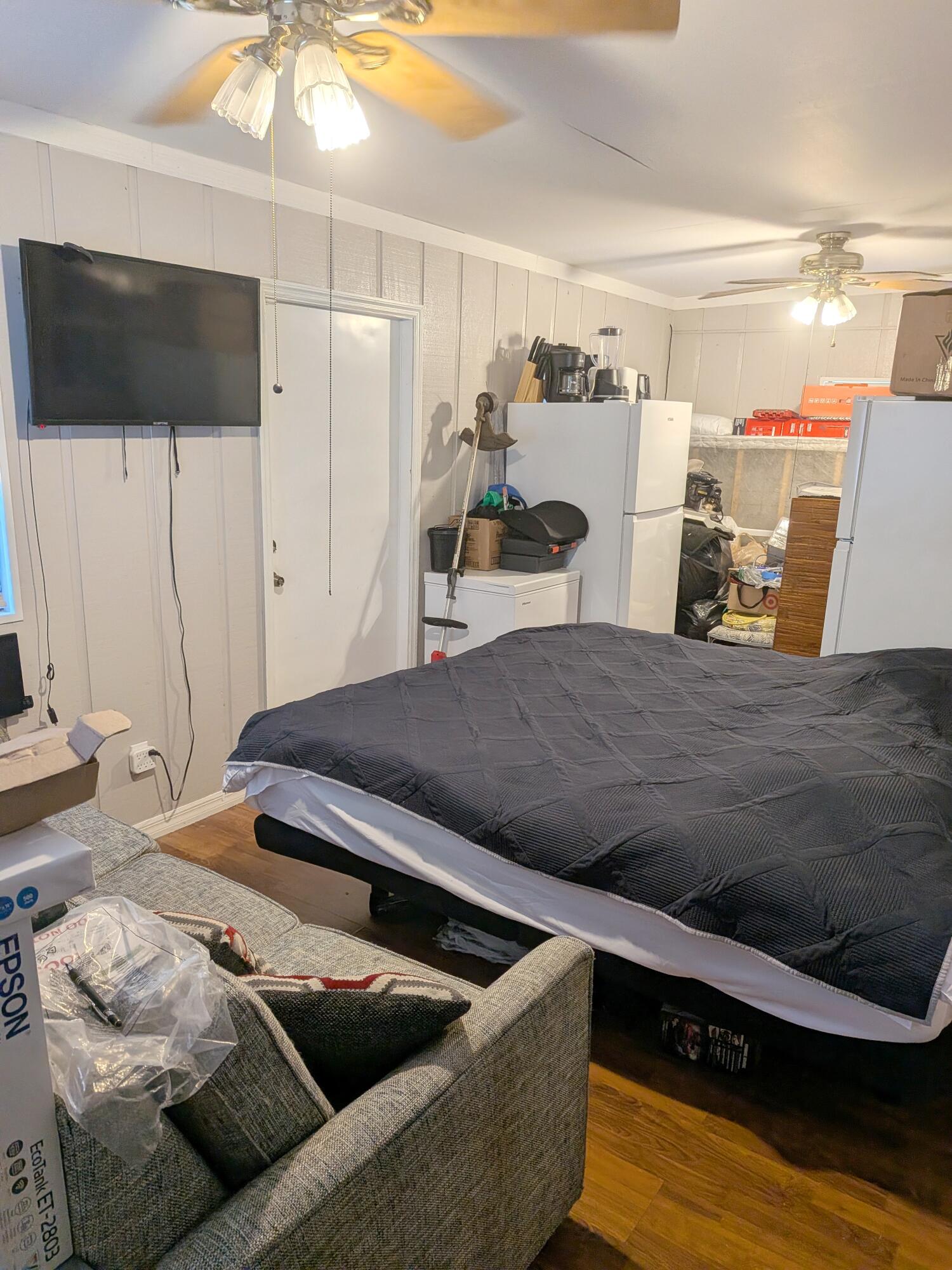 VERO LAKE ESTATES UNIT H-1 - Residential