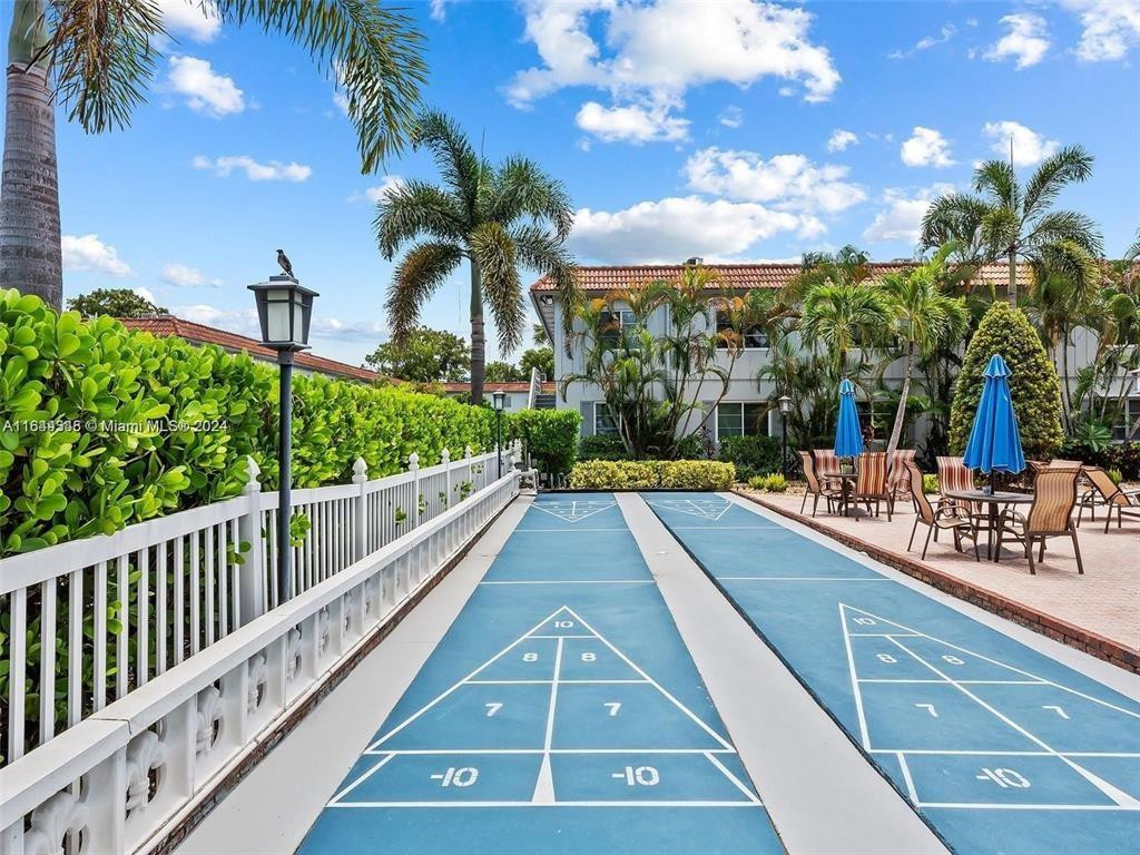 Oakland Grove Village - Residential