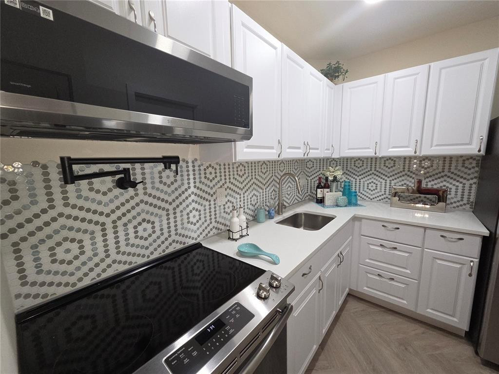 Oakland Grove Village - Residential