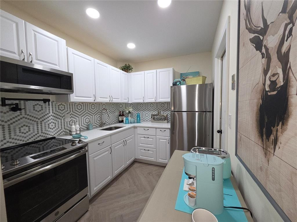 Oakland Grove Village - Residential