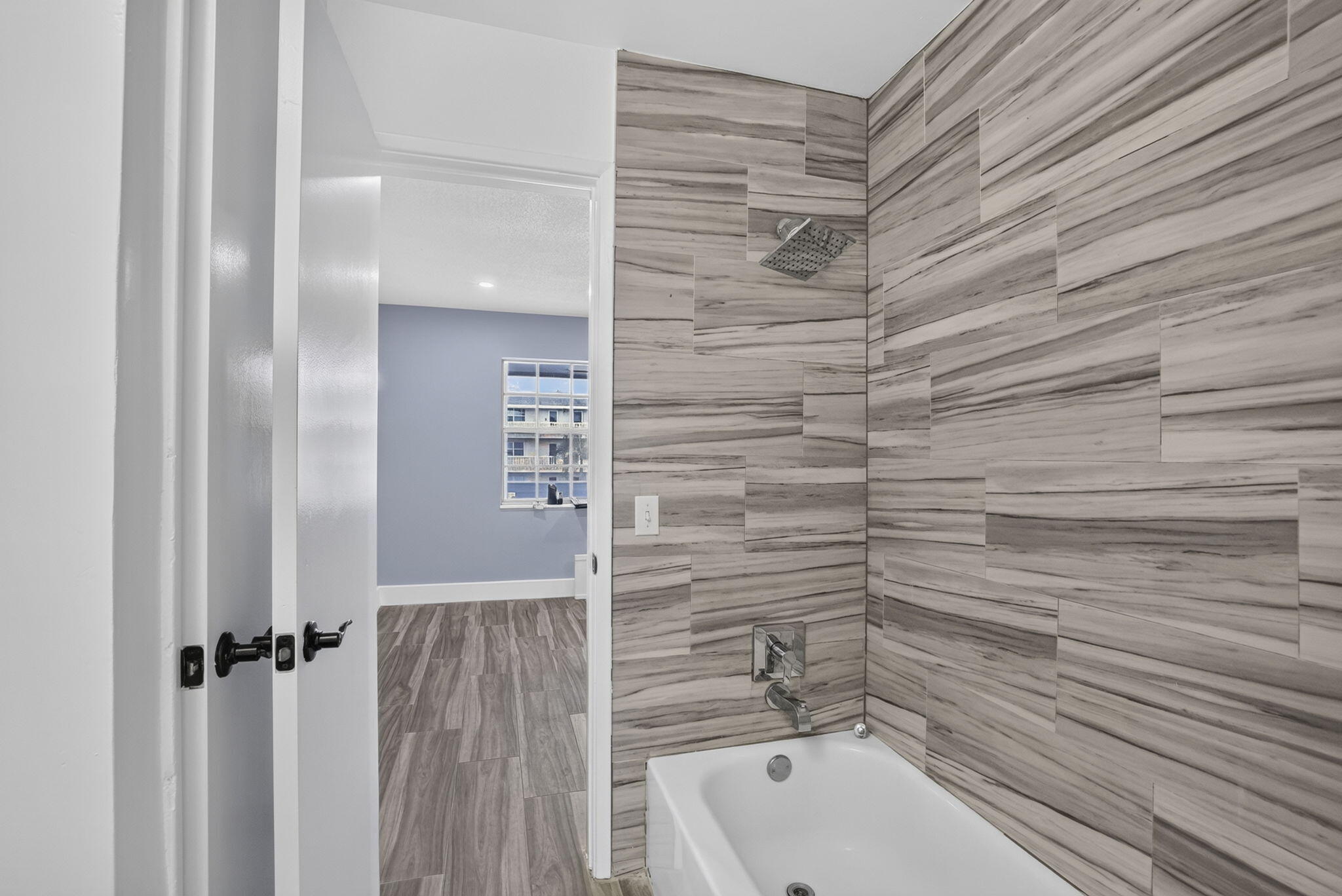 COLONIAL GARDENS CONDO - Residential