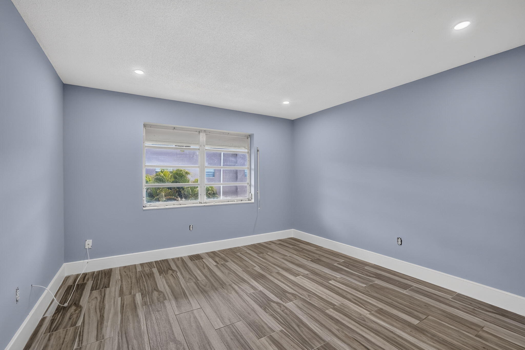 COLONIAL GARDENS CONDO - Residential