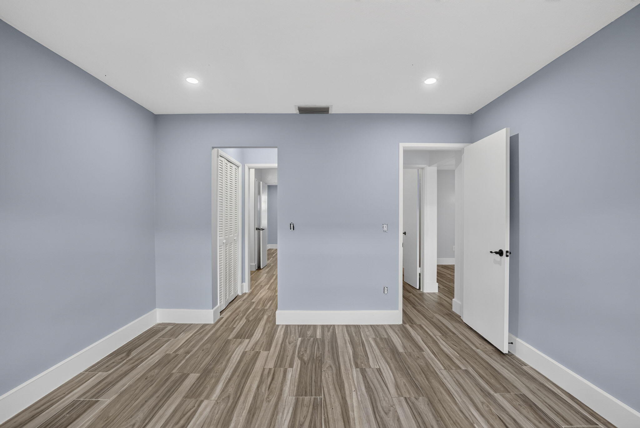 COLONIAL GARDENS CONDO - Residential